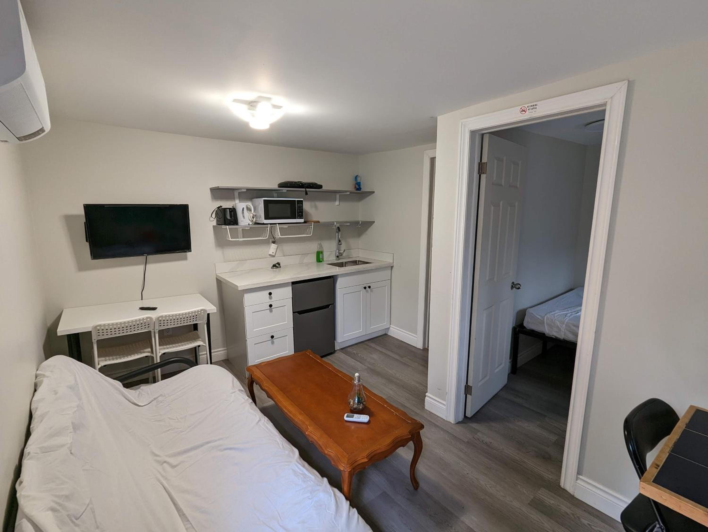 One-Bedroom House