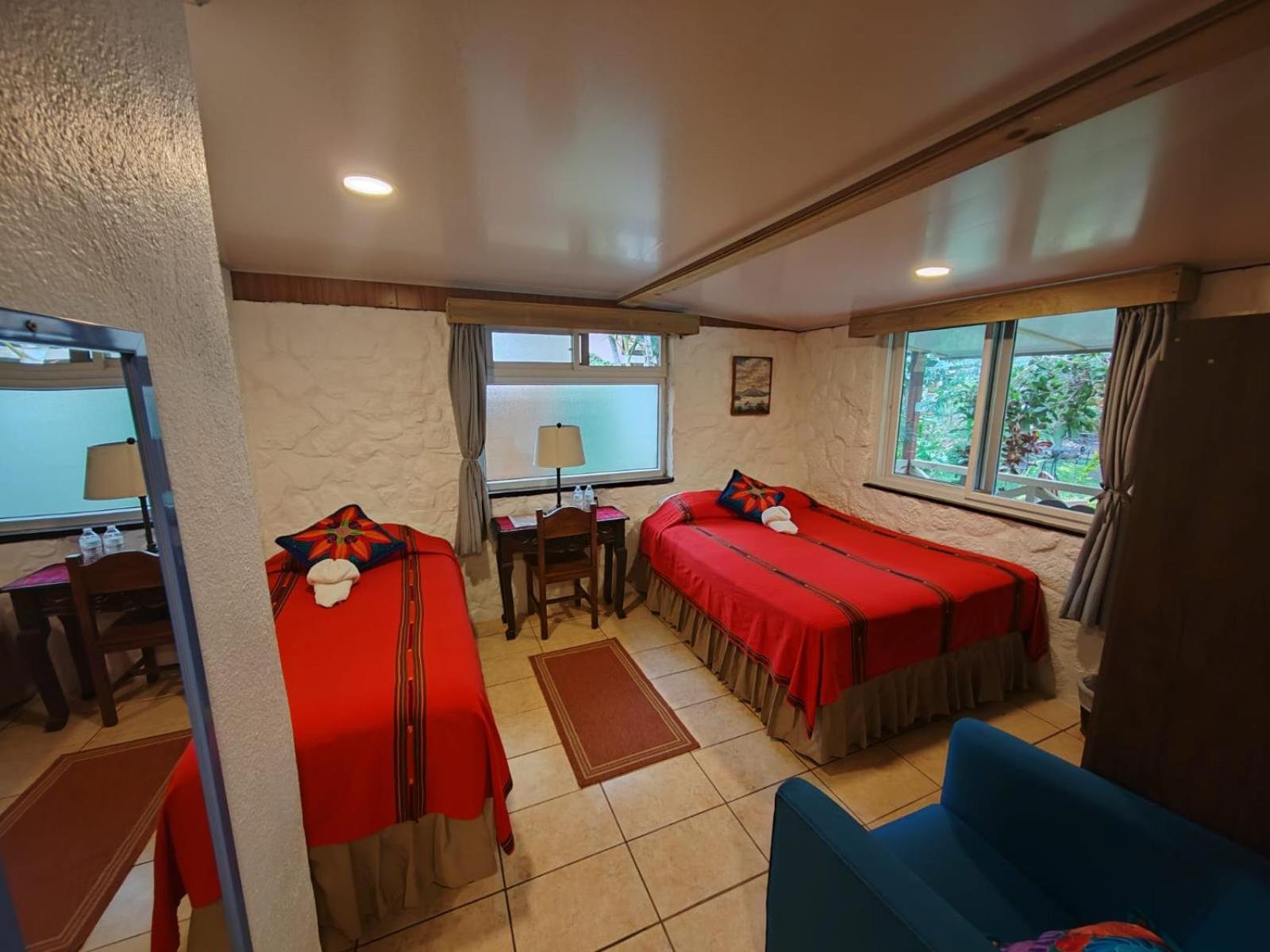 Deluxe Triple Room photo 3