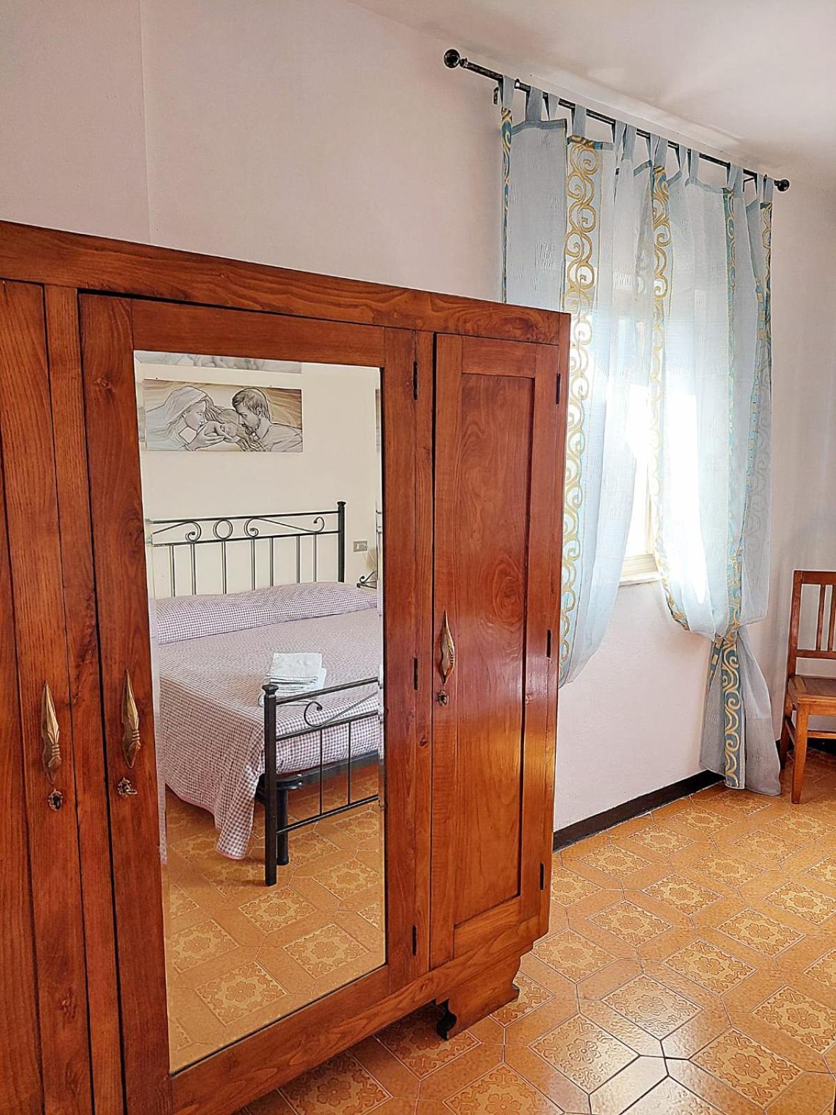 Two-Bedroom House photo 2
