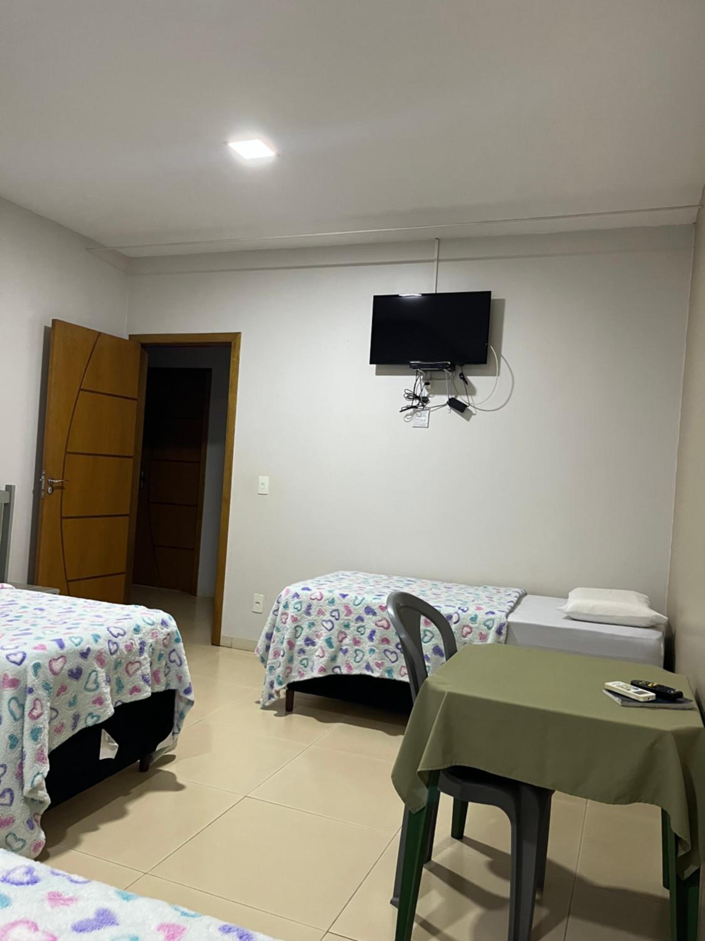 Quadruple Room with Private Bathroom photo 2