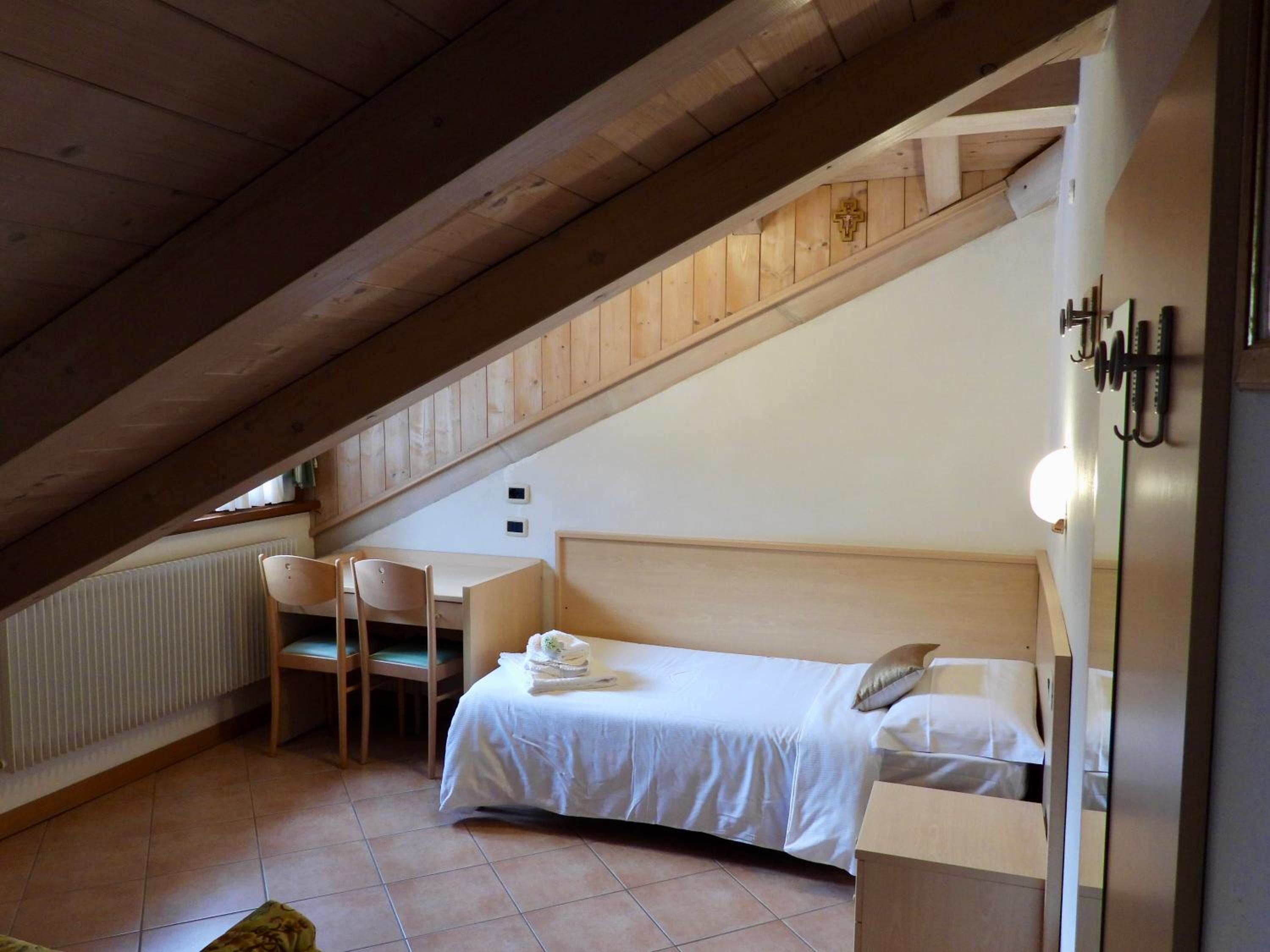 Single Room photo 1