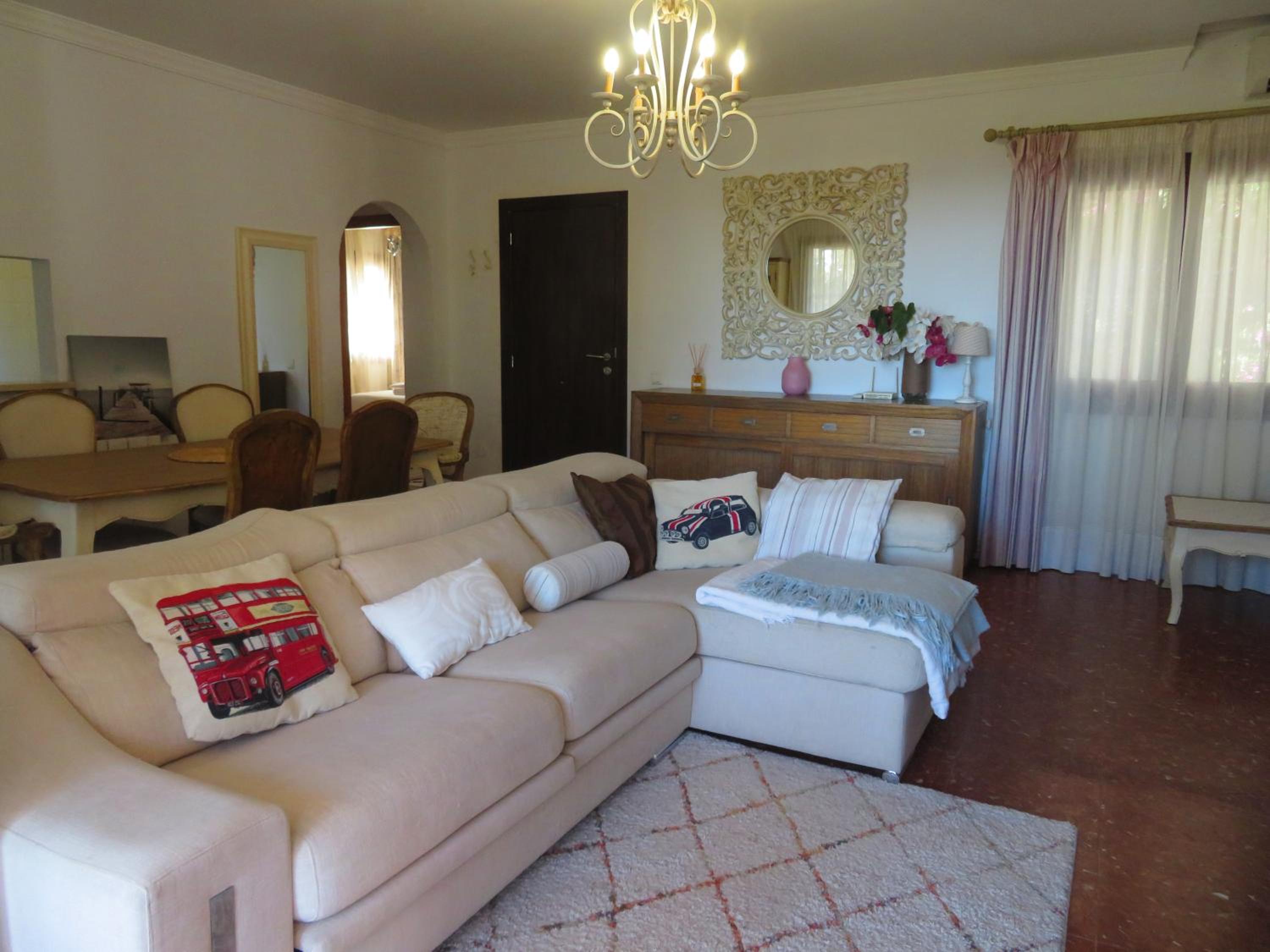 Casa de tres habitaciones