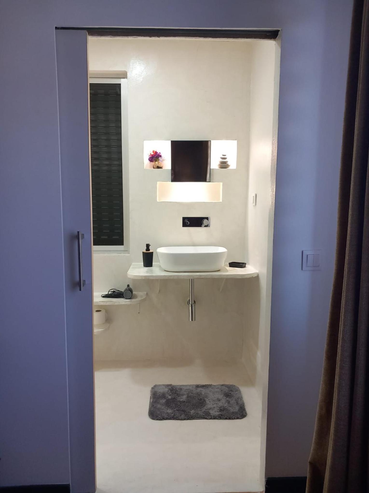 Three-Bedroom Villa photo 3