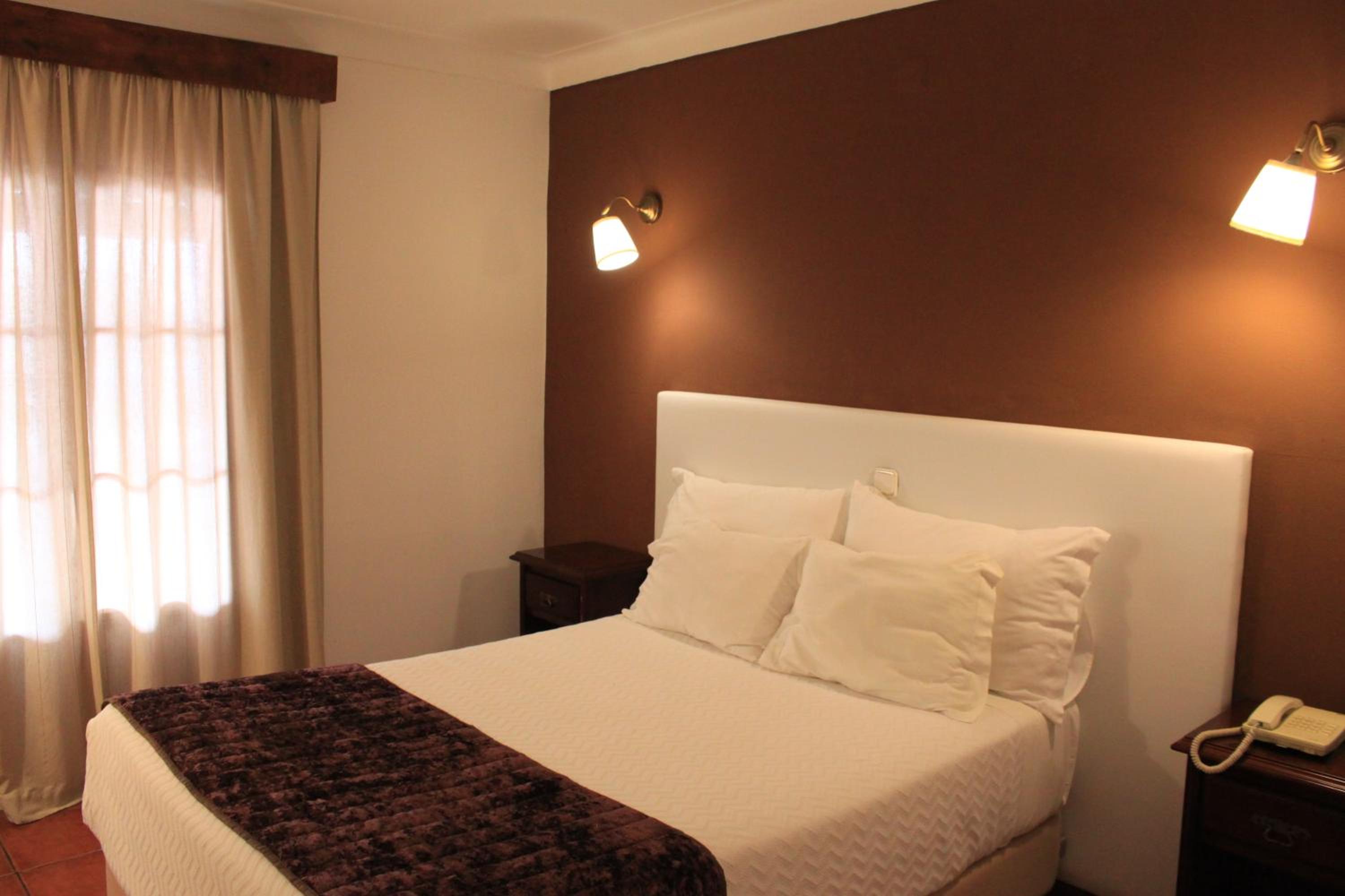 Habitación Doble Estándar o con Dos Camas Individuales.