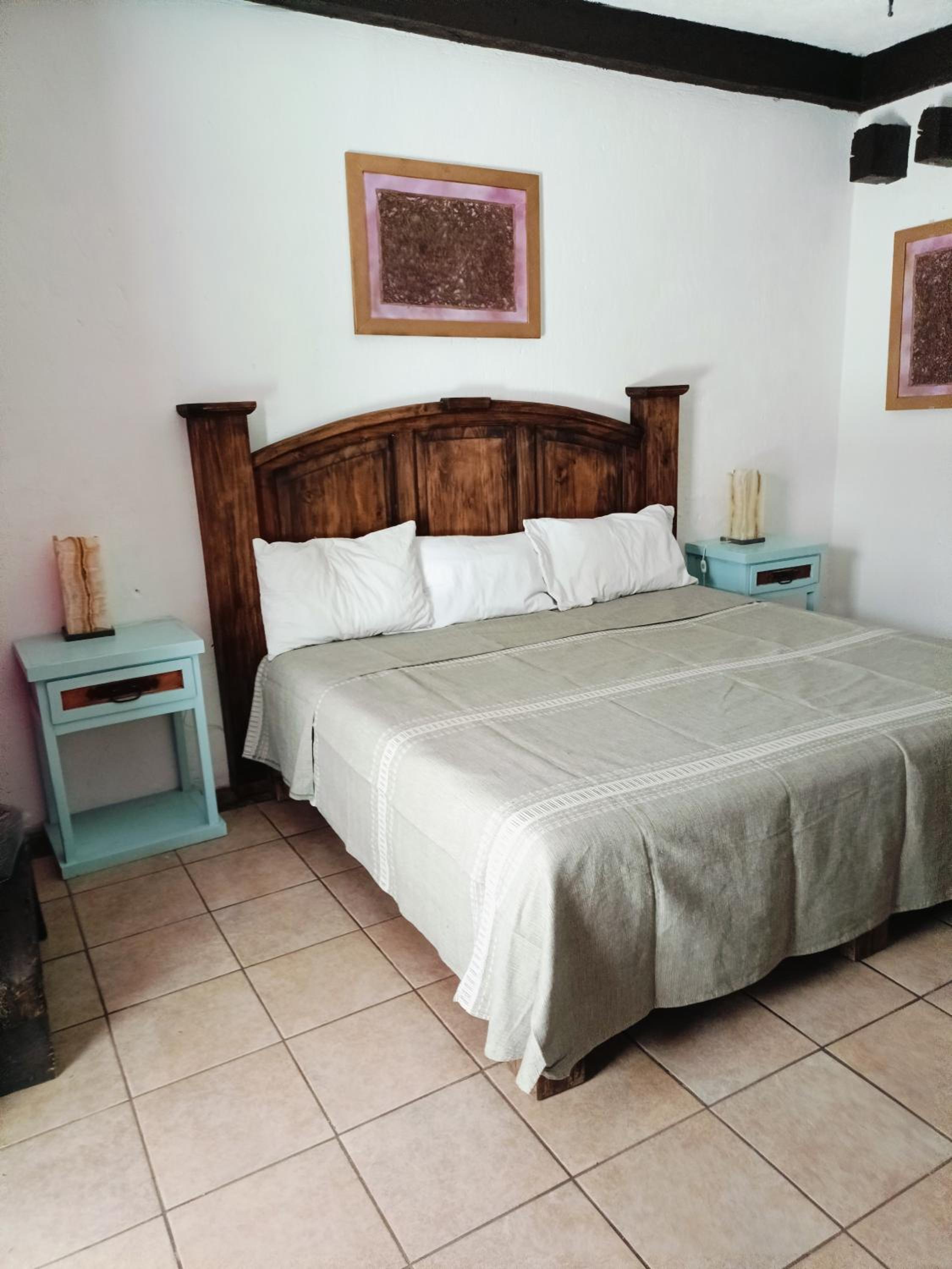 Standard King Room photo 3