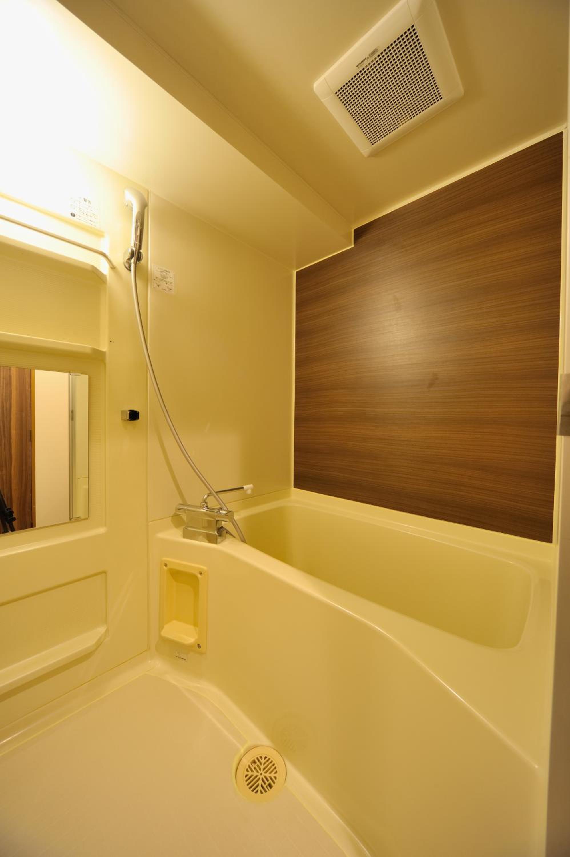 Deluxe Twin Room - Non-Smoking photo 3