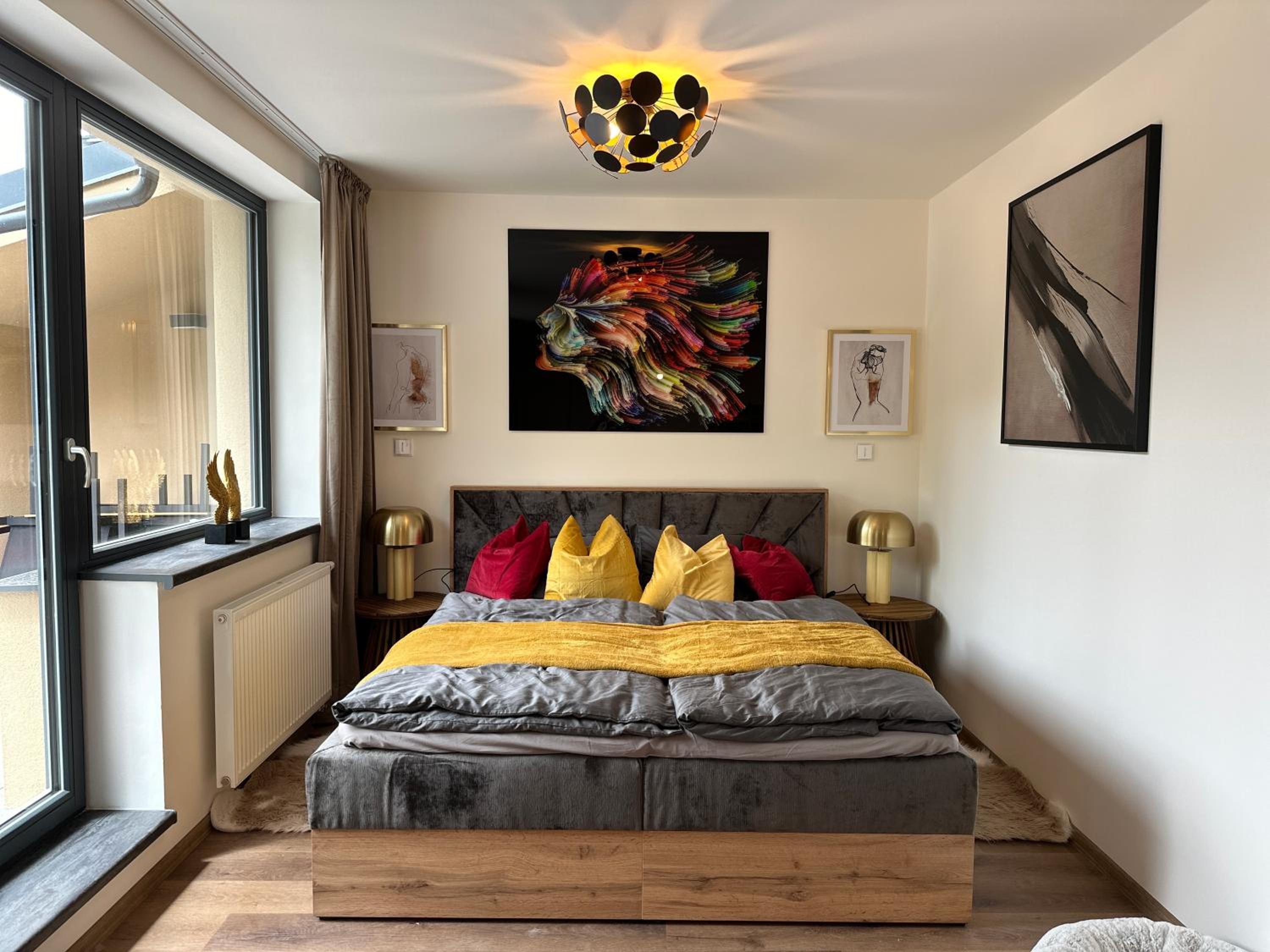 Apartment with Terrace photo 3