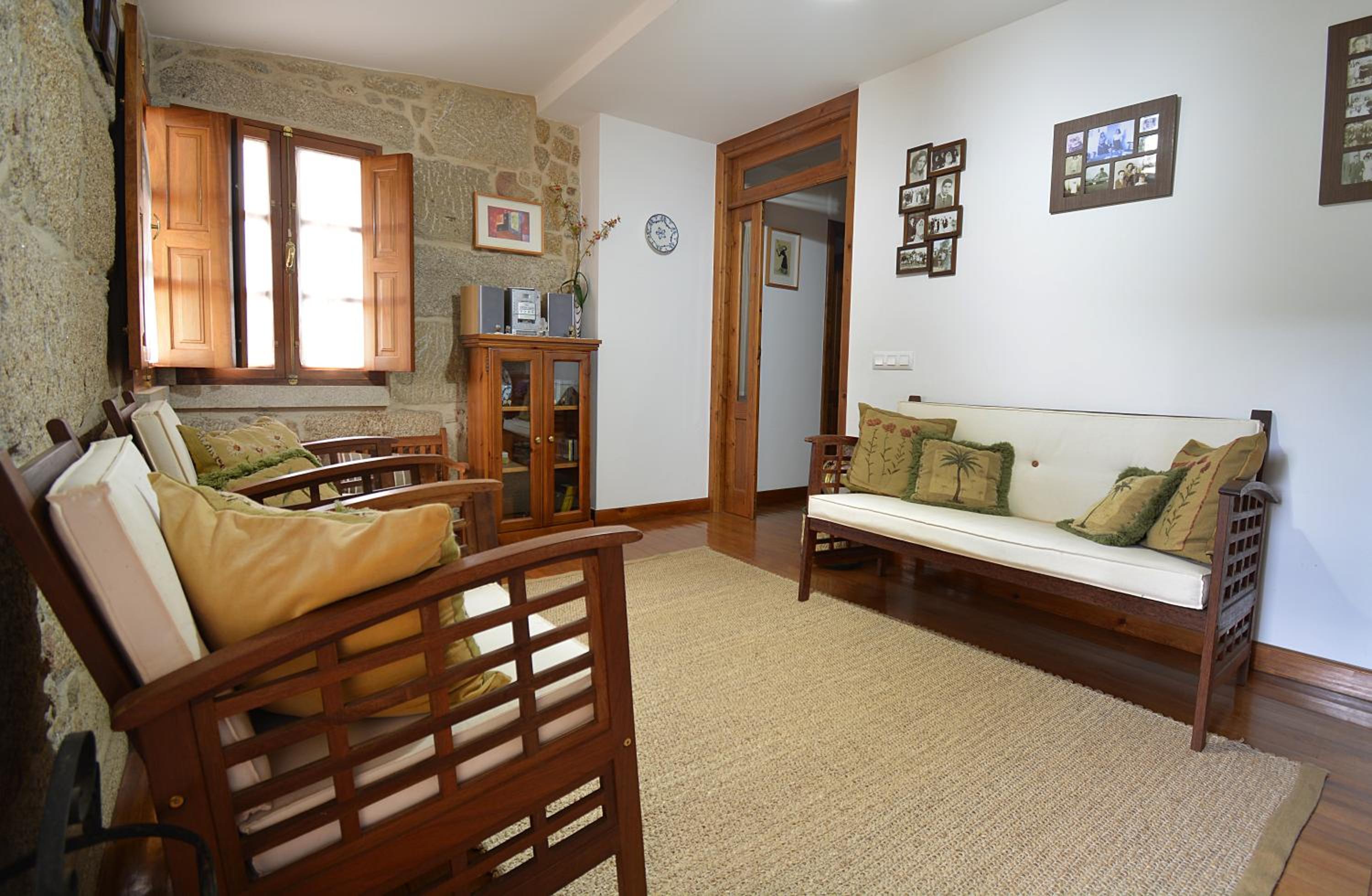 Four-Bedroom Vacation Home photo 2