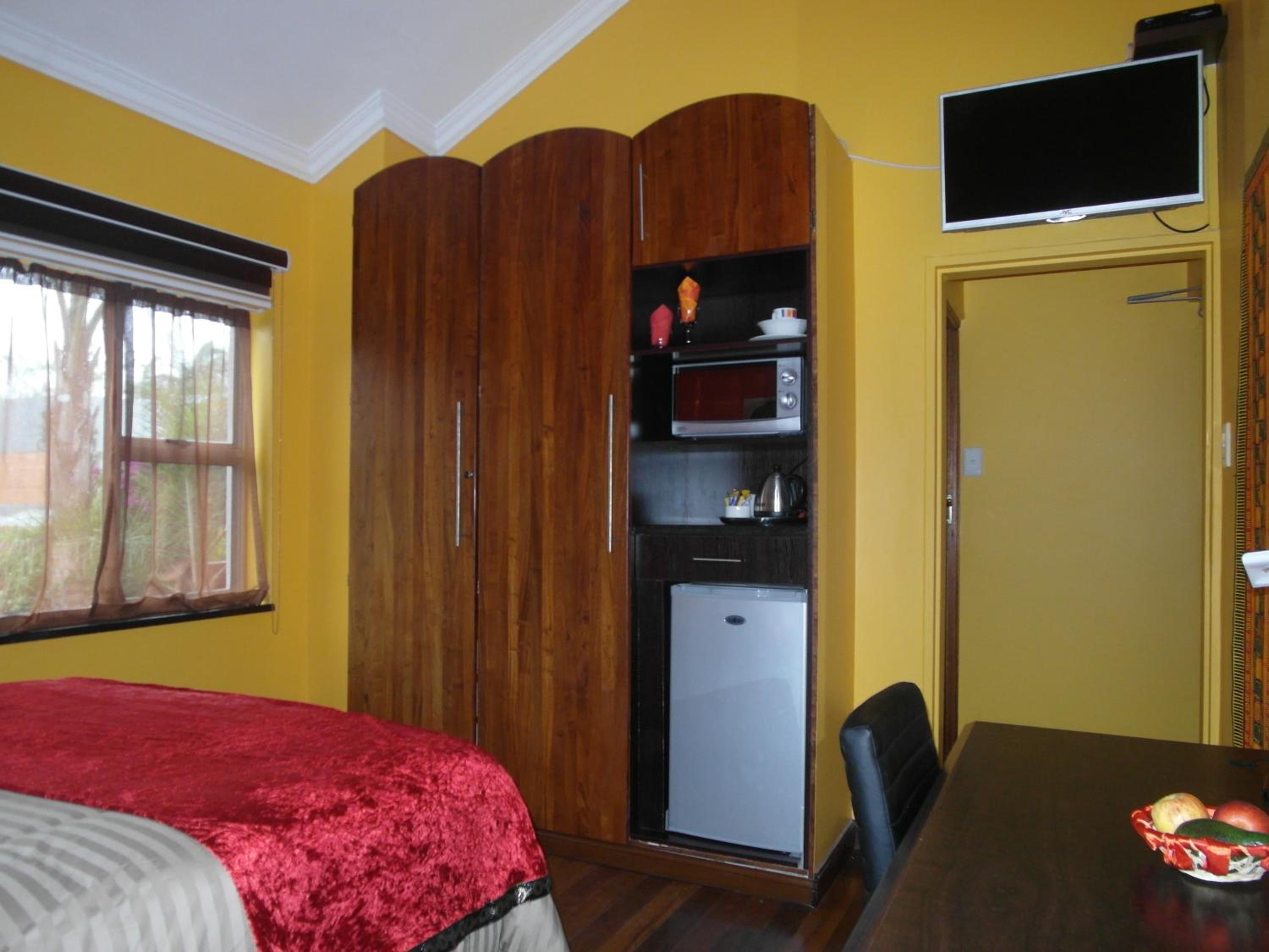Standard Room - Photo 10