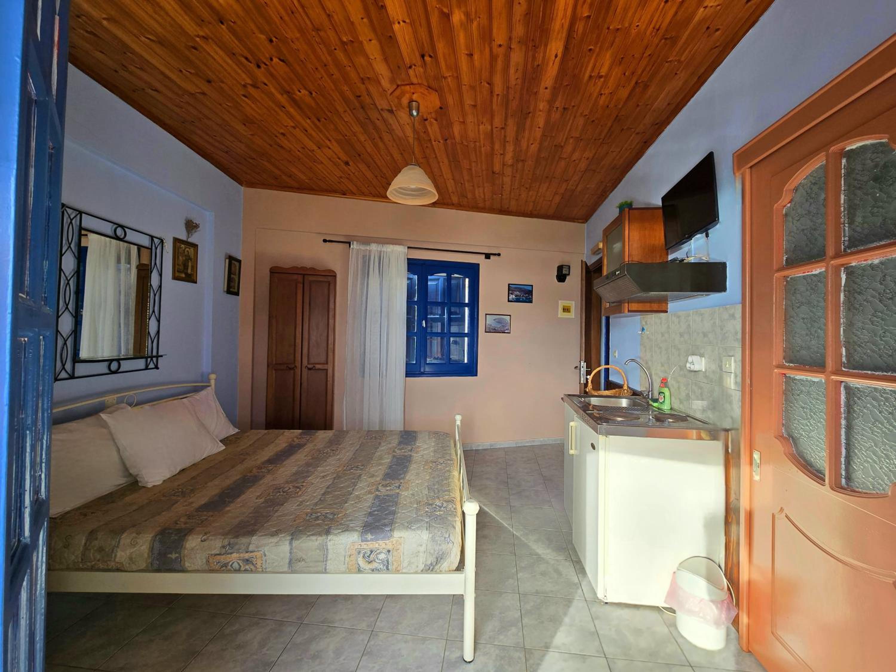 Studio With Balcony