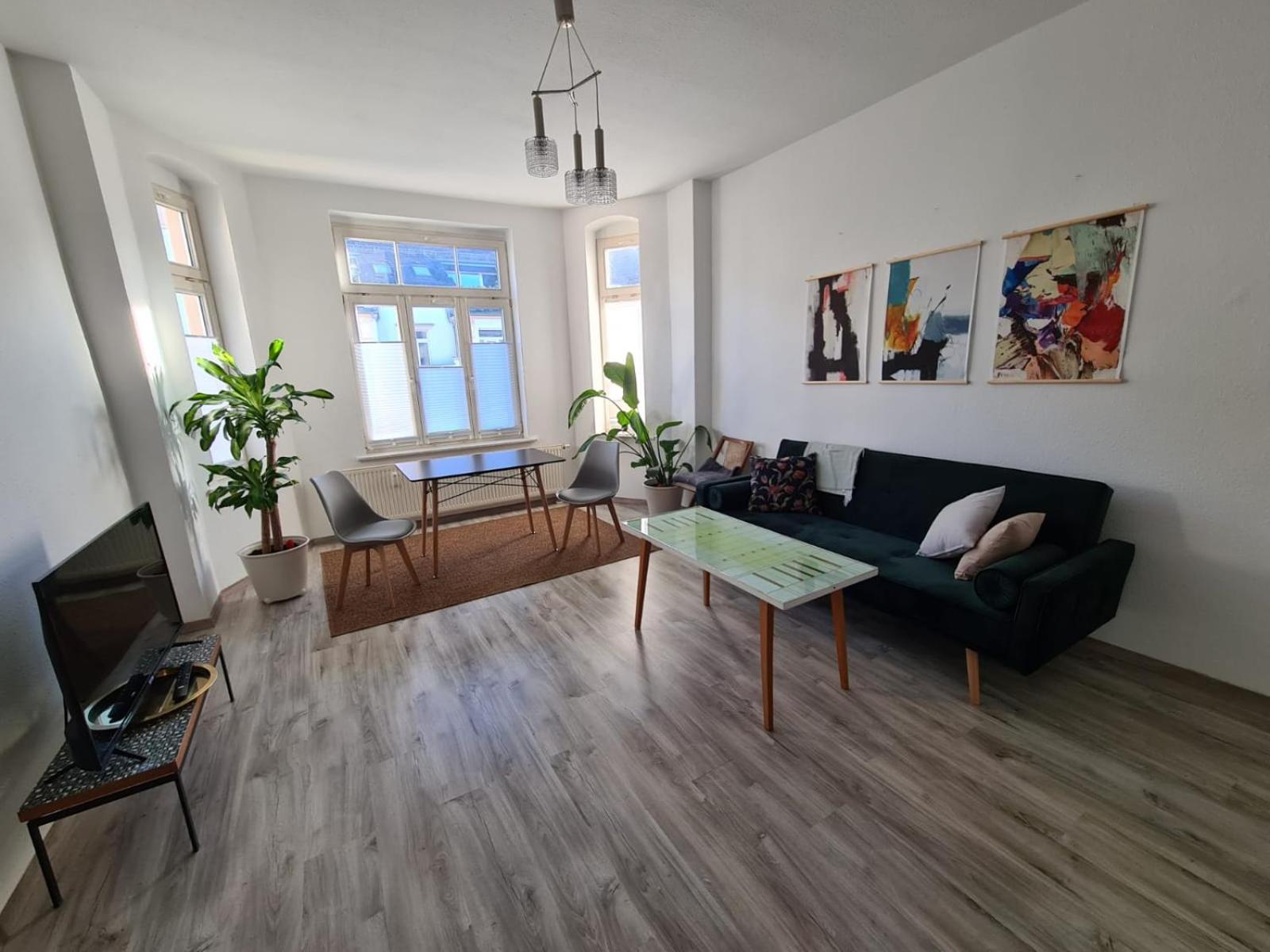 One-Bedroom Apartment photo 1