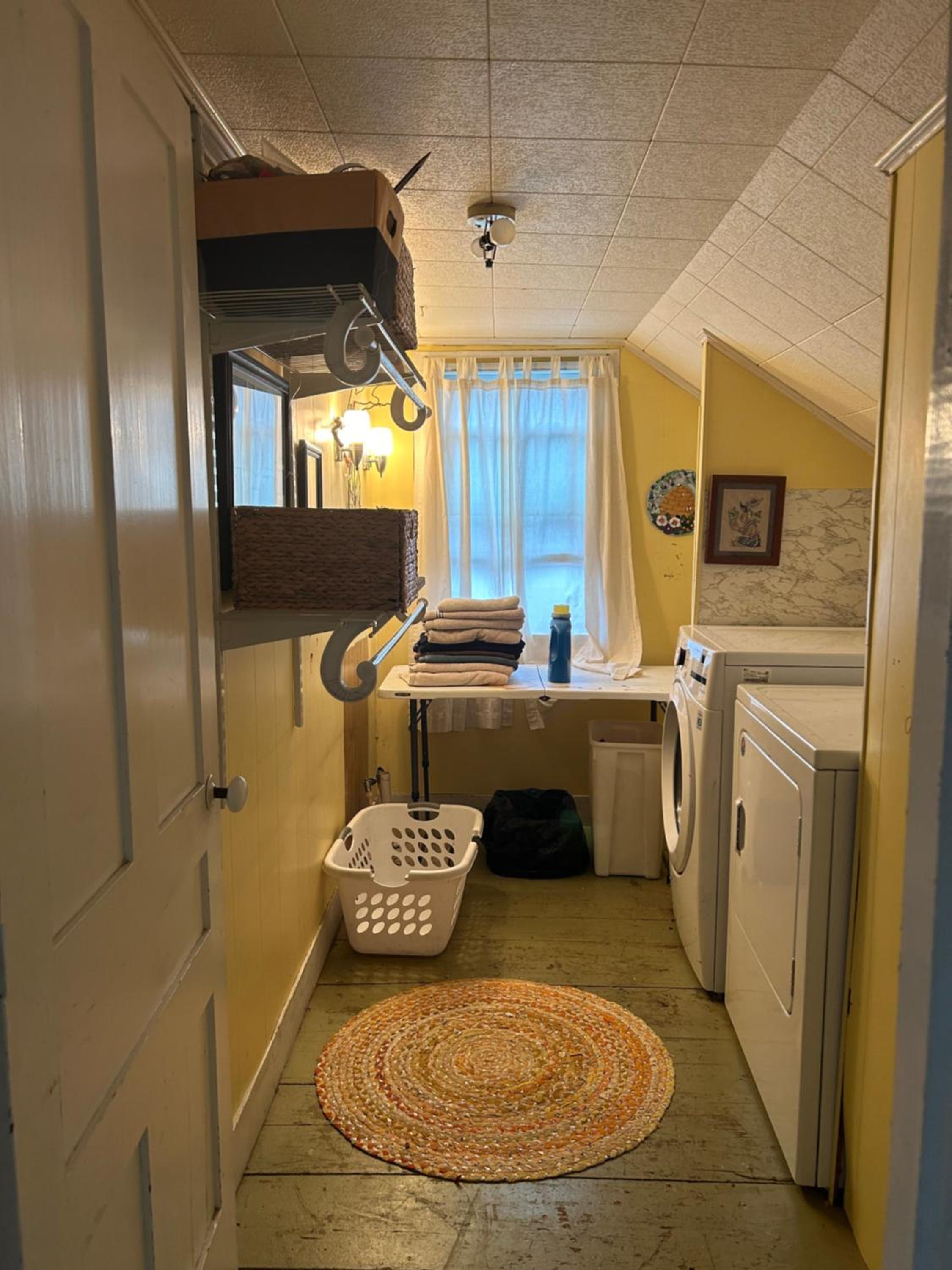Four-Bedroom House photo 2