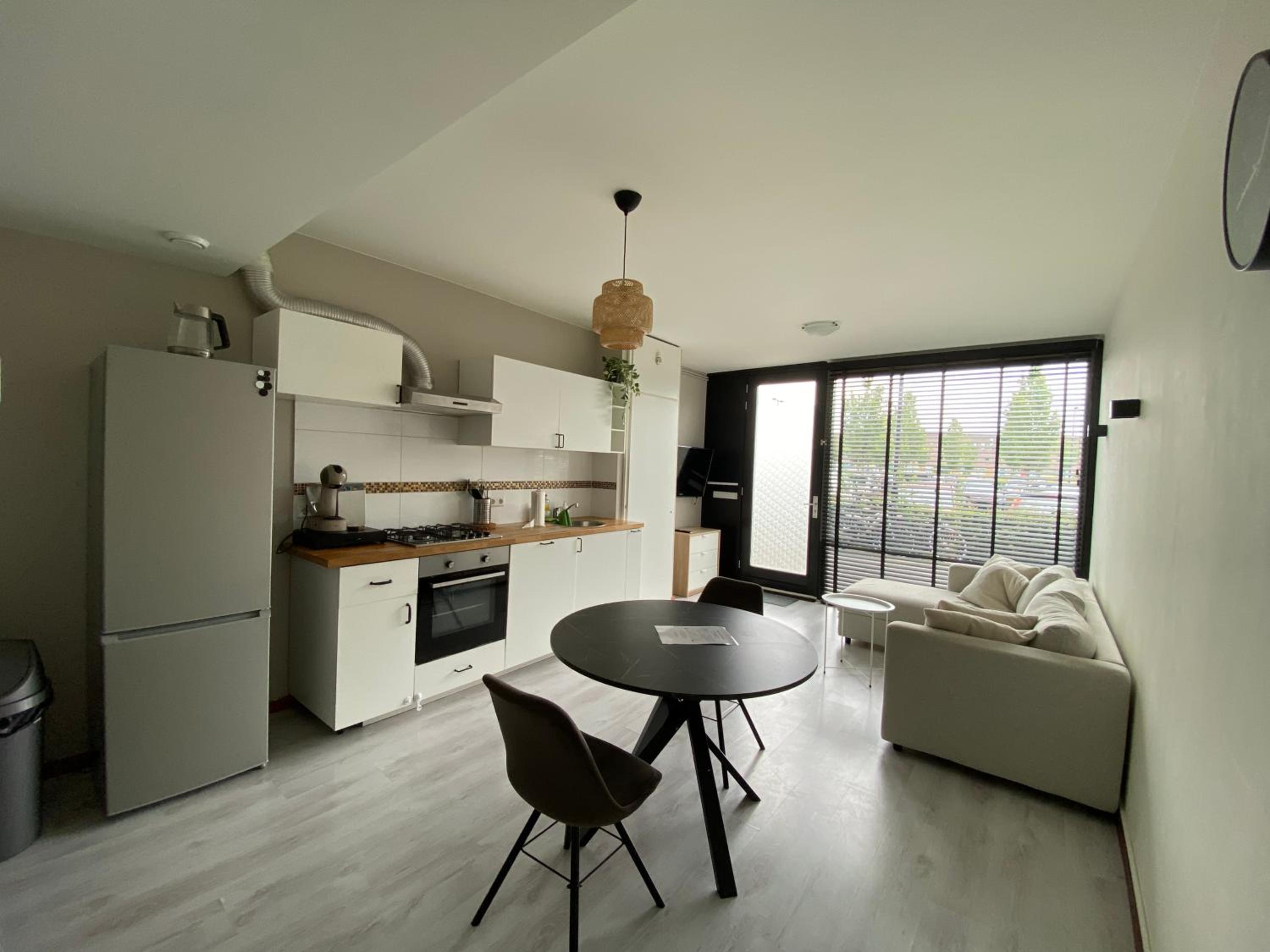 Apartment photo 3