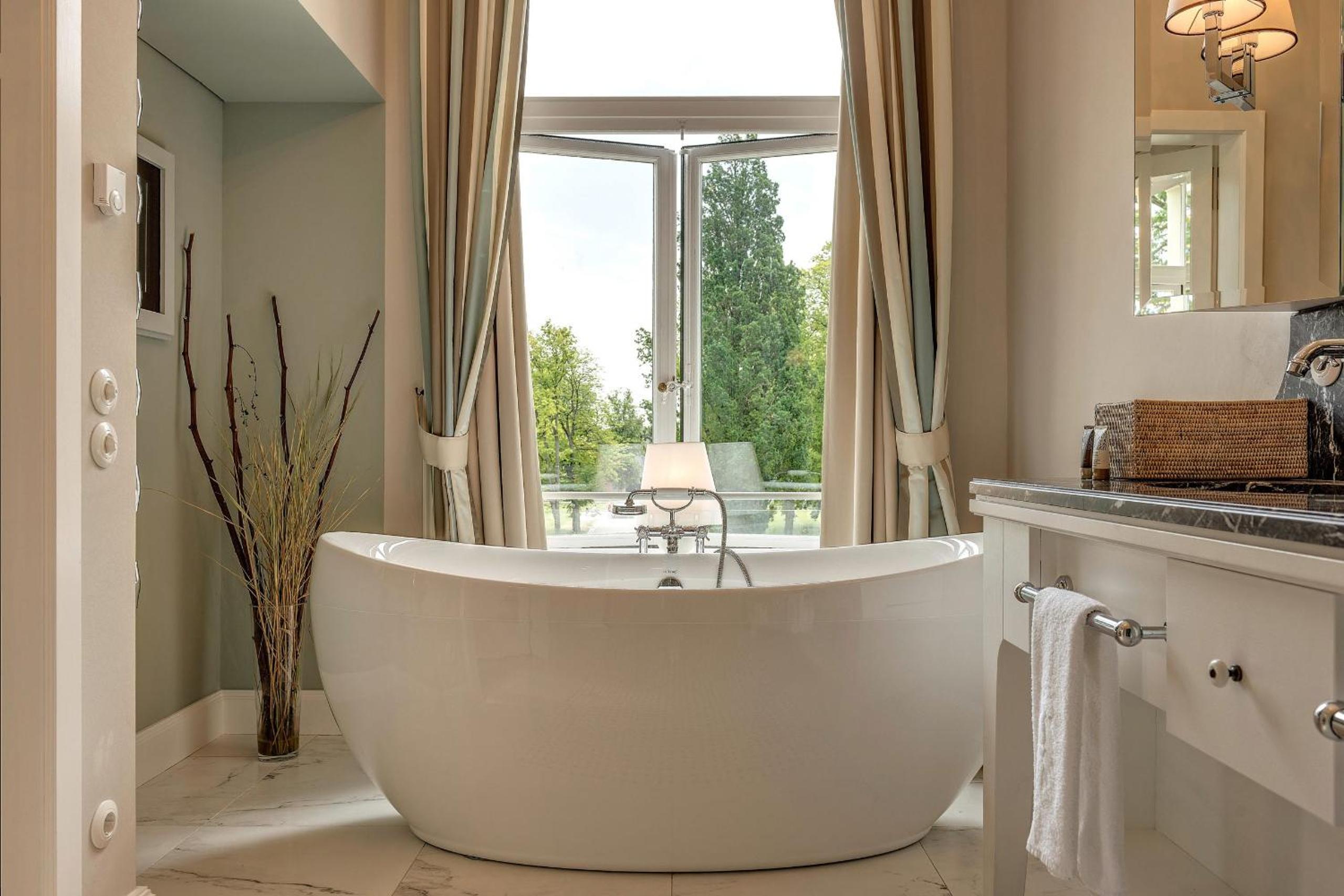 Junior Suite Plus Junior Suite Plus