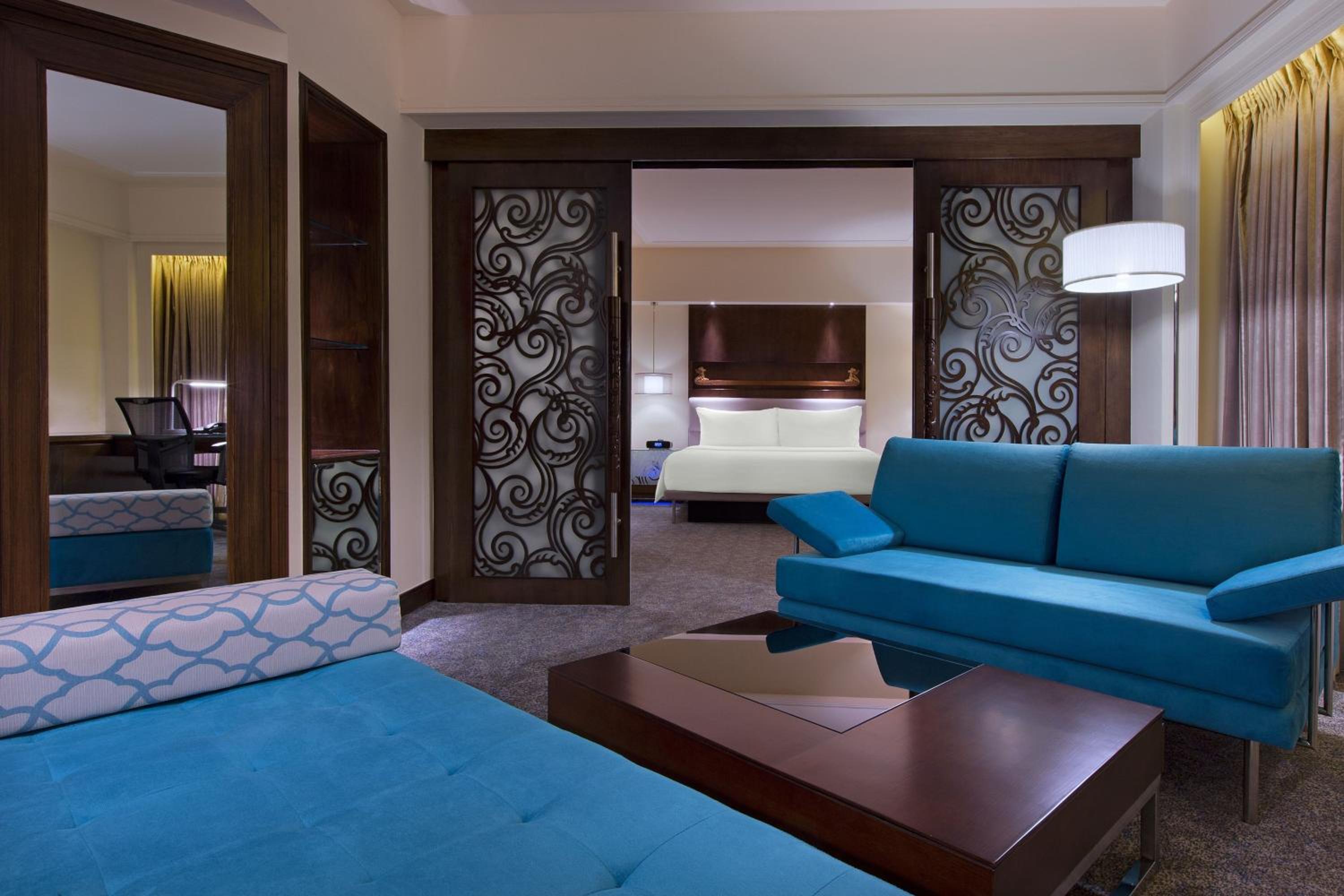 2 King Beds, Club Lounge Access, Royal 2-Bedroom Suite