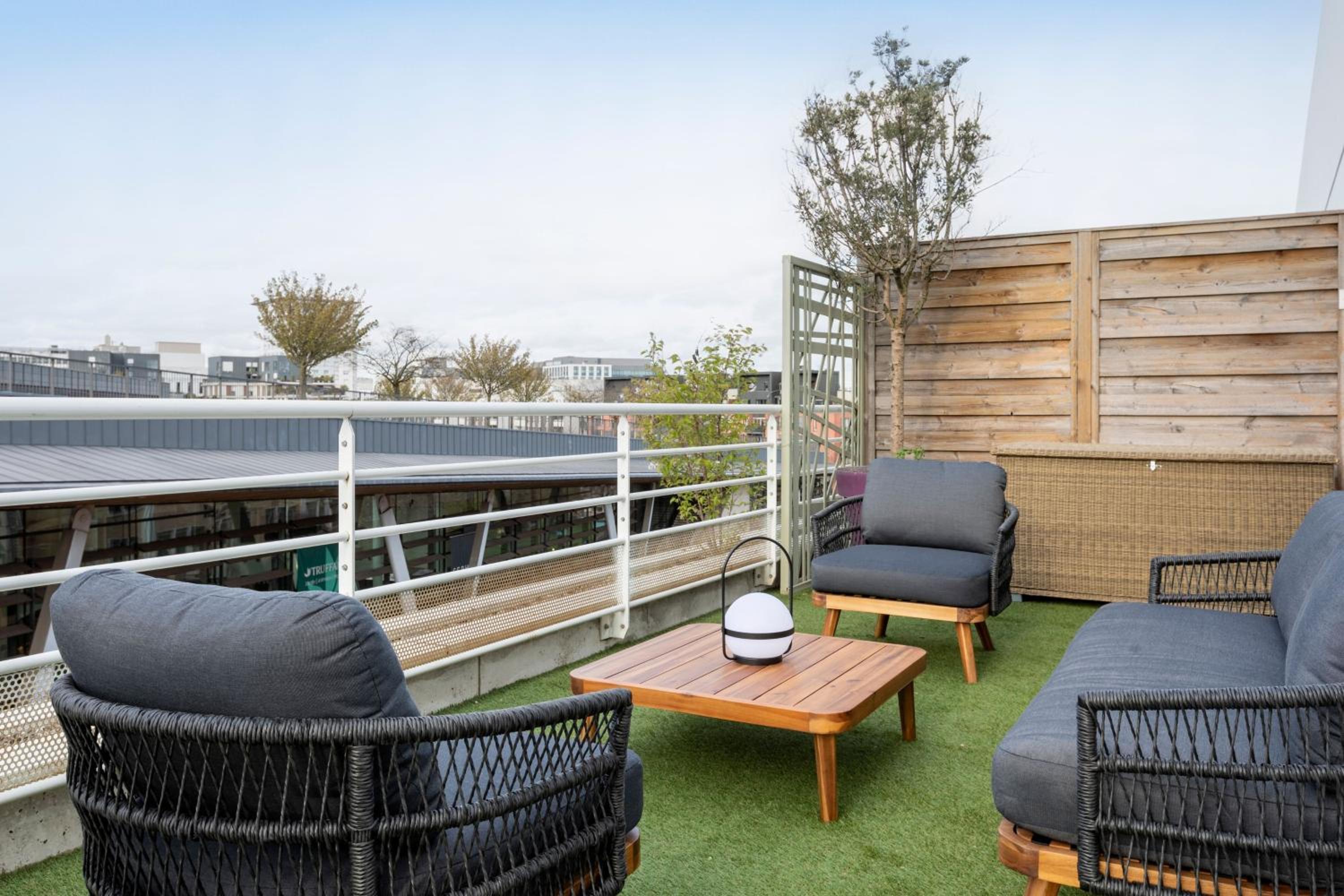 Superior King Room with Terrace - Top Floor - Photo 4