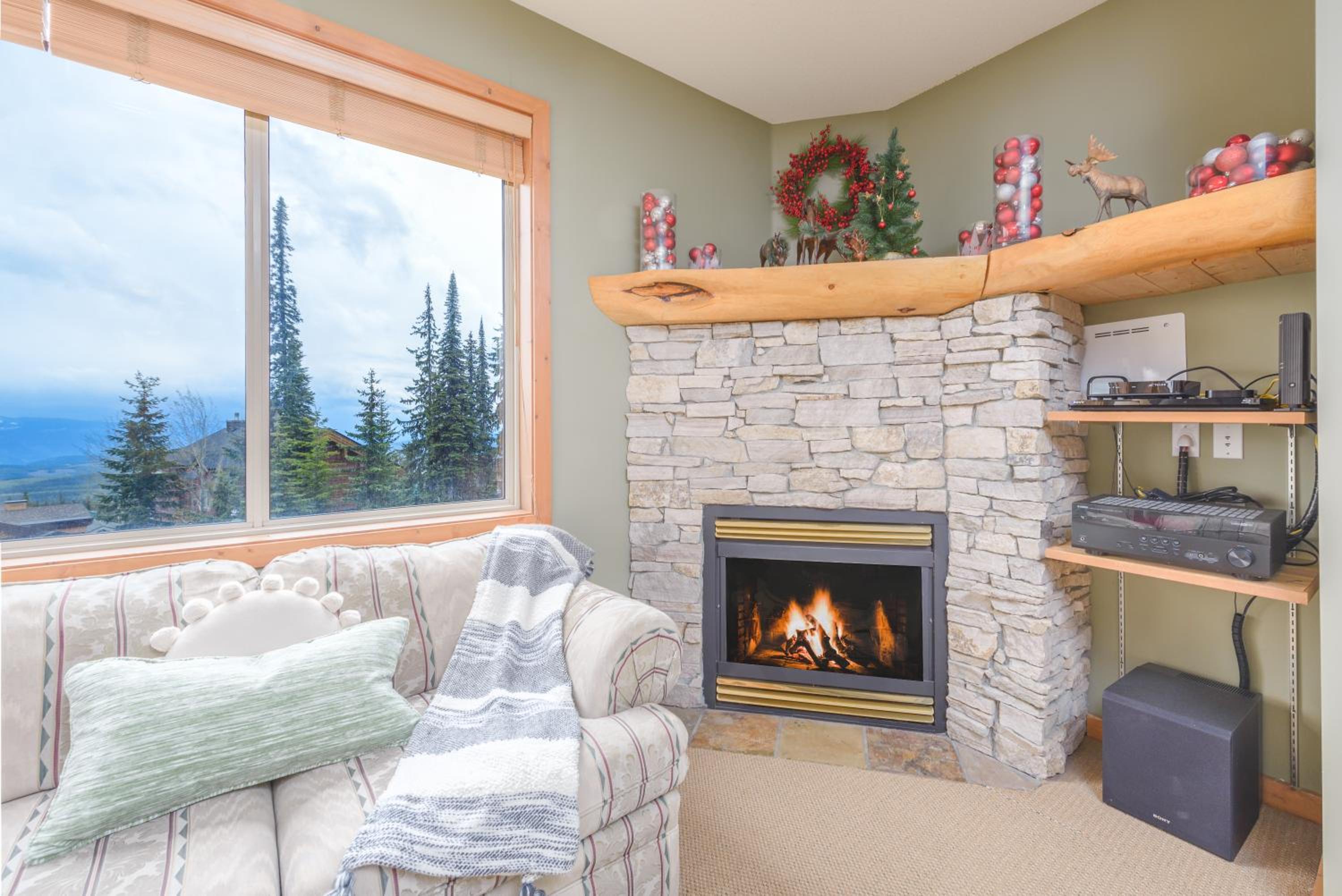 Two-Bedroom Chalet photo 1