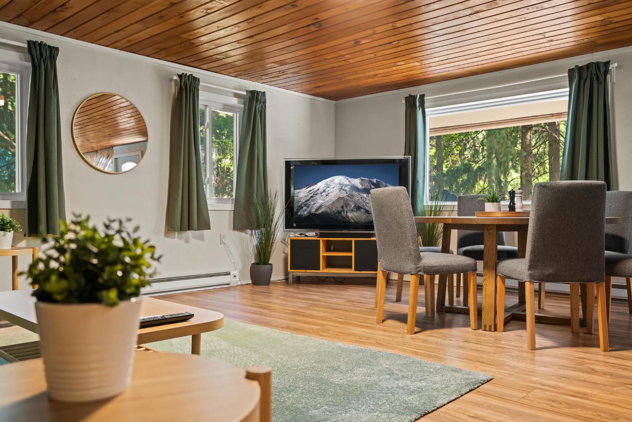 Two-Bedroom House photo 1