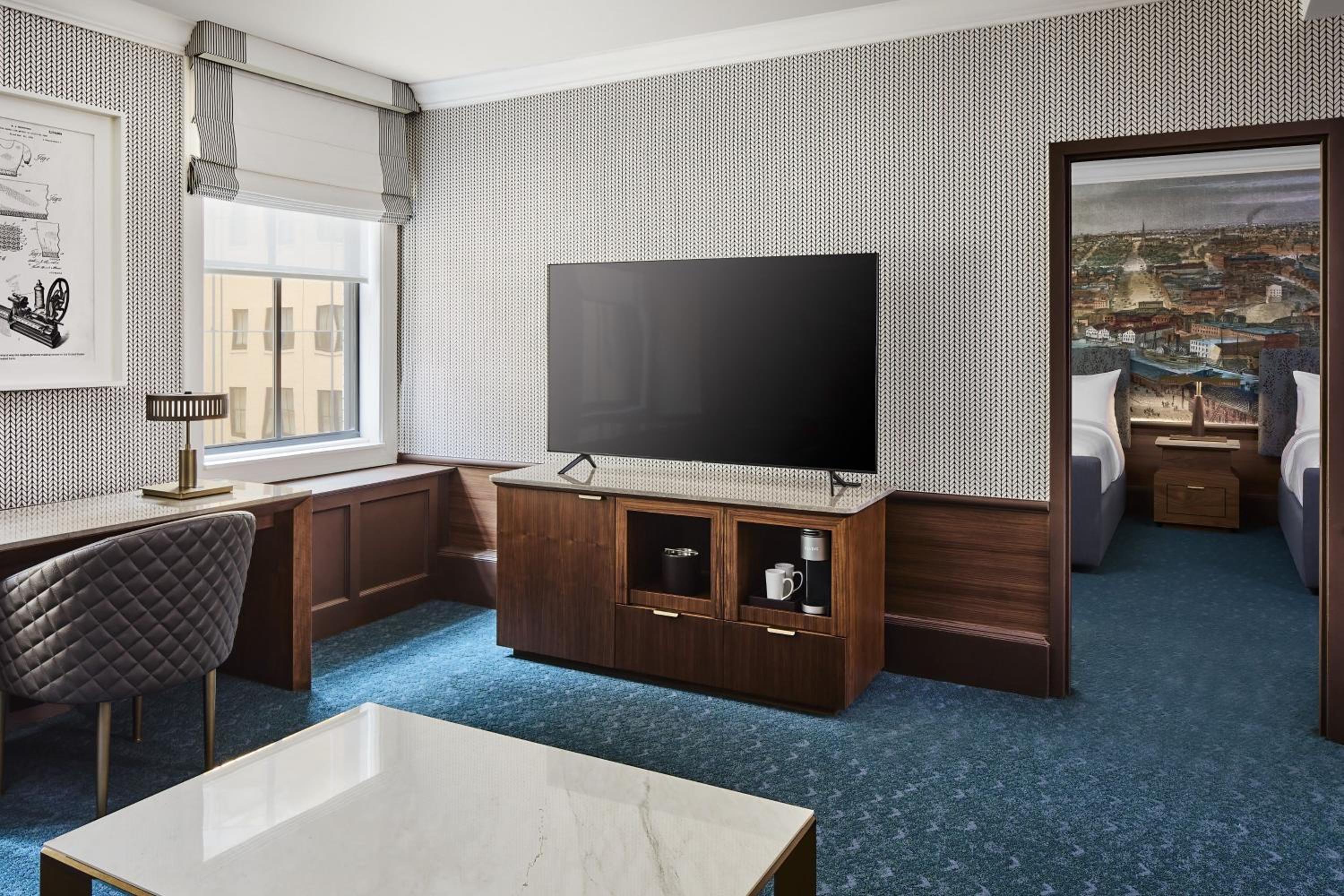 One-Bedroom Executive Suite with Two Queen and One Sofa Bed - Photo 1