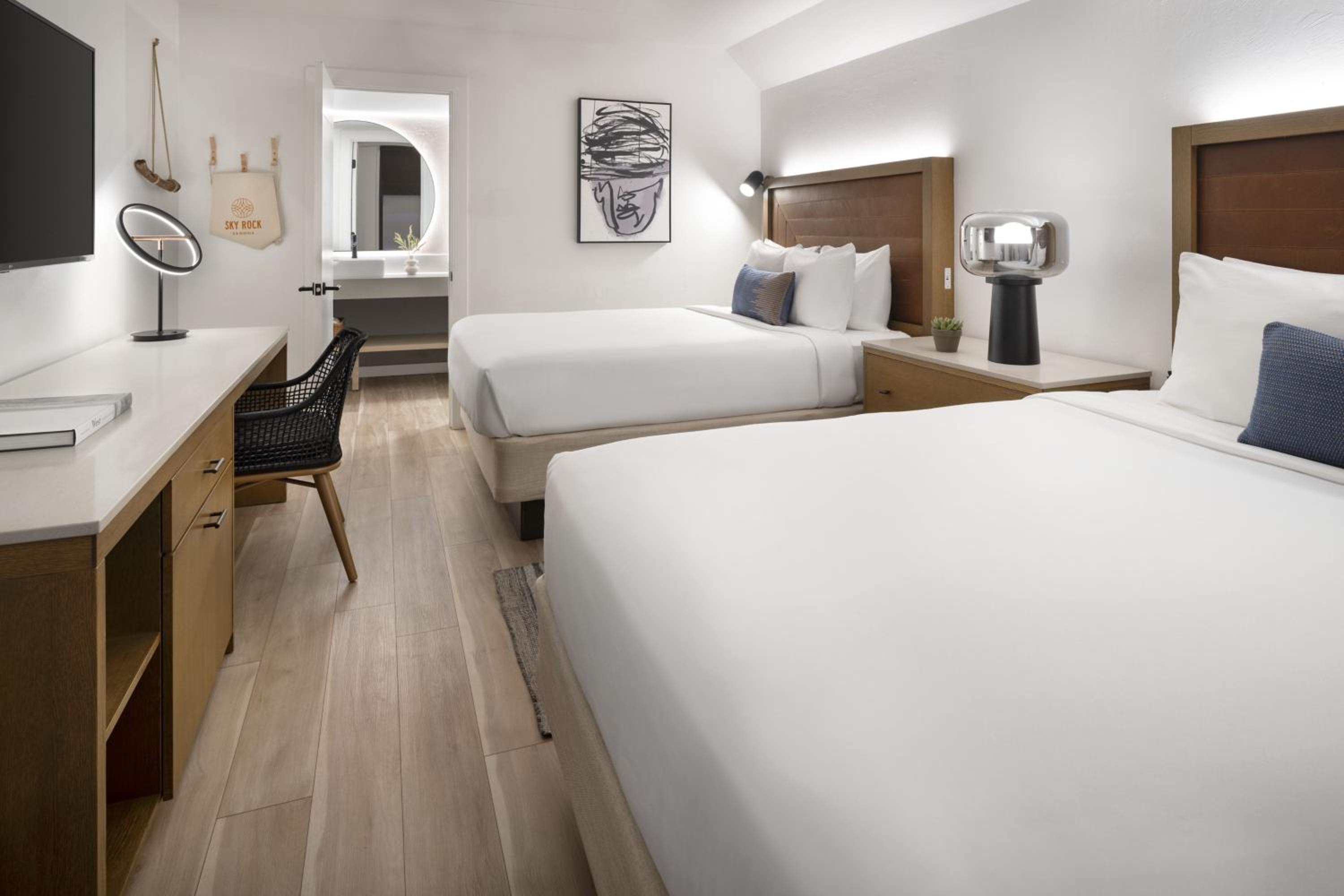 Two Queen Beds with View - Mid-Floor - Photo 9
