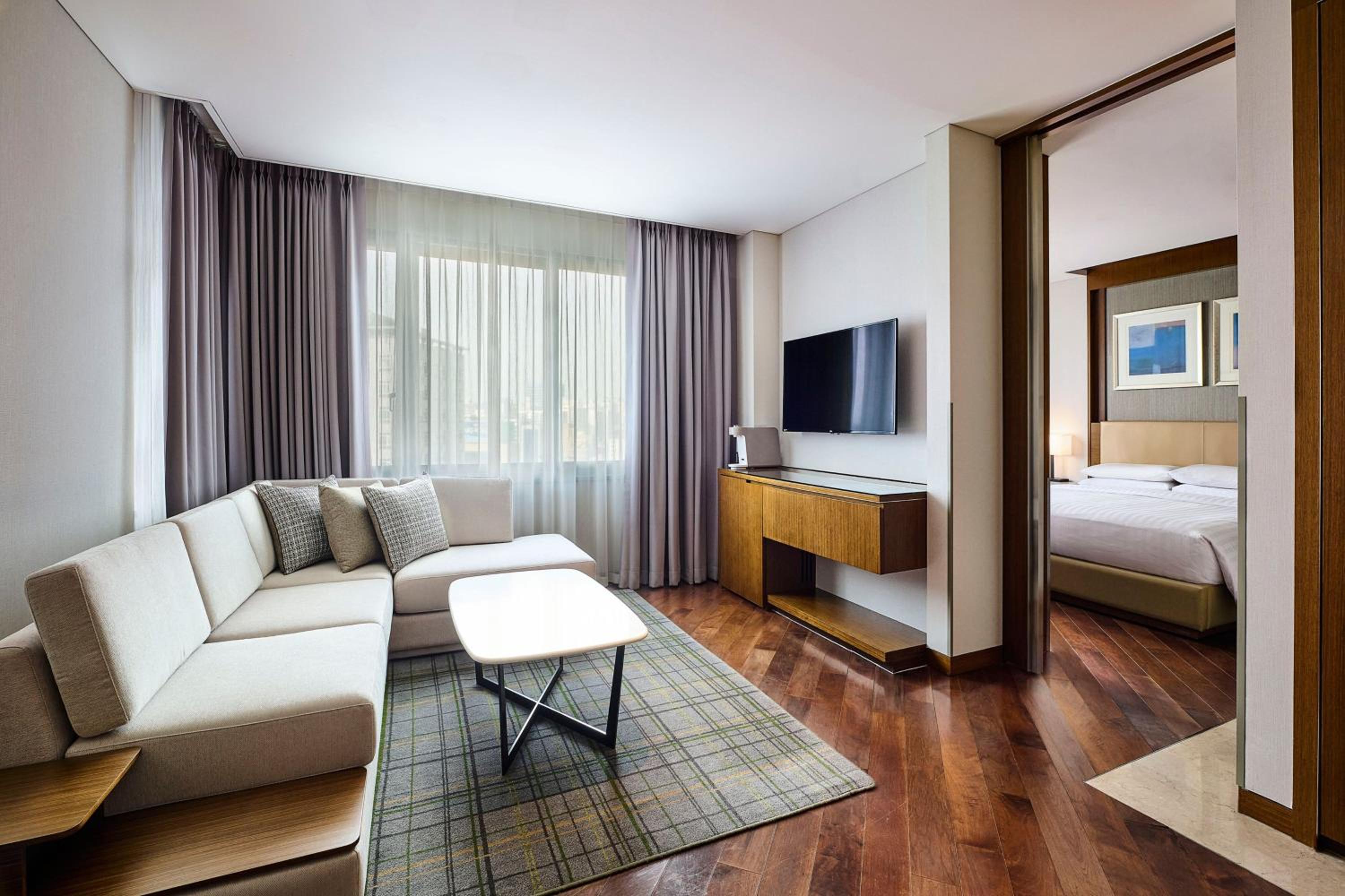 Suite Room 1 King - Photo 4