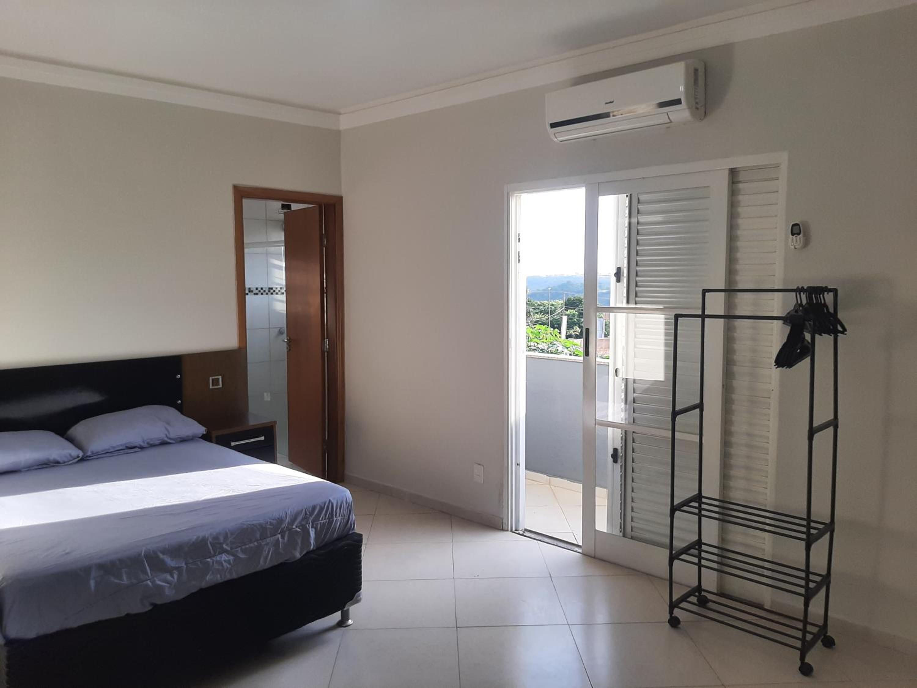 Four-Bedroom House photo 1