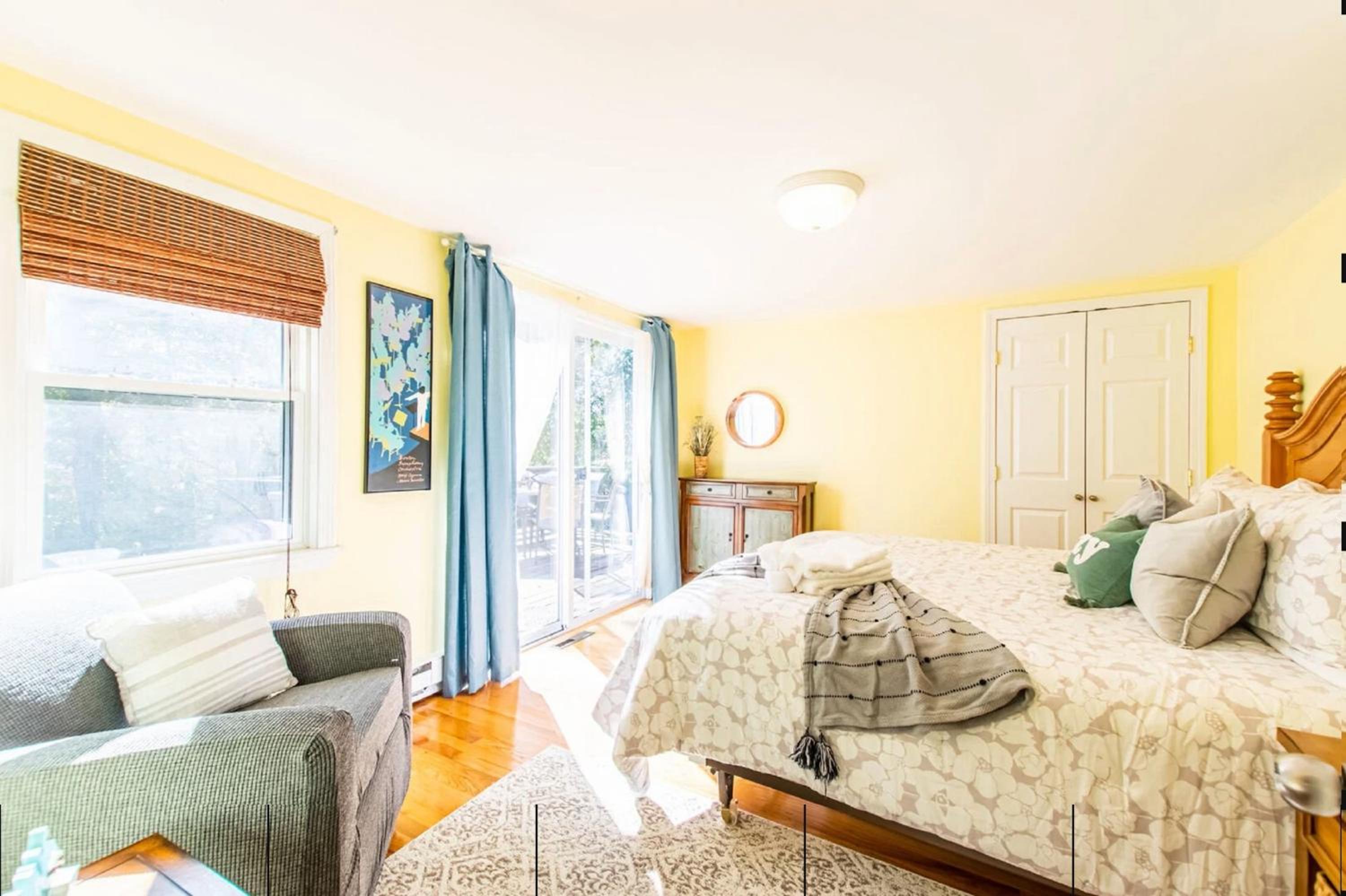 Two-Bedroom Townhouse photo 1