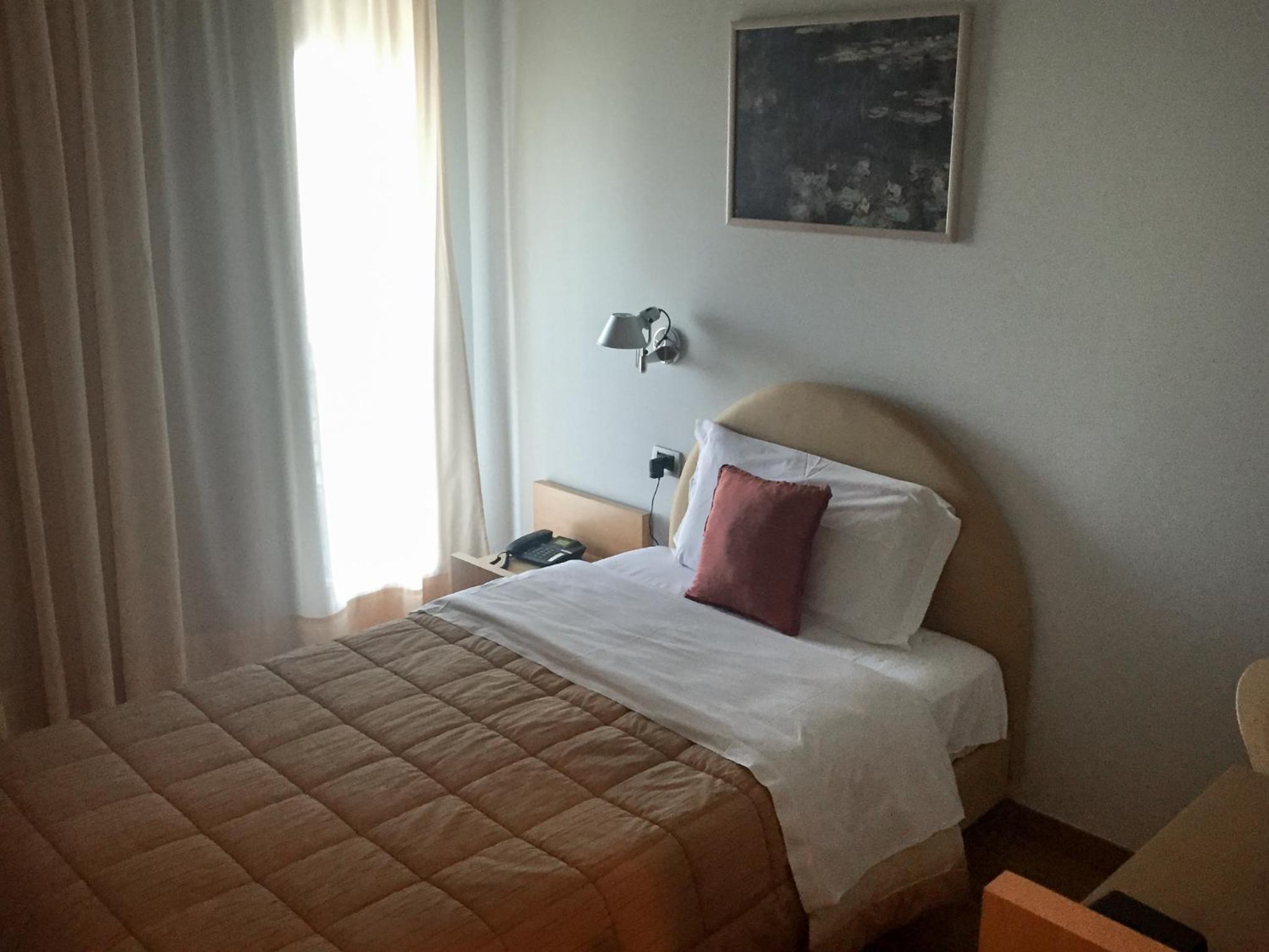 Single Room photo 2