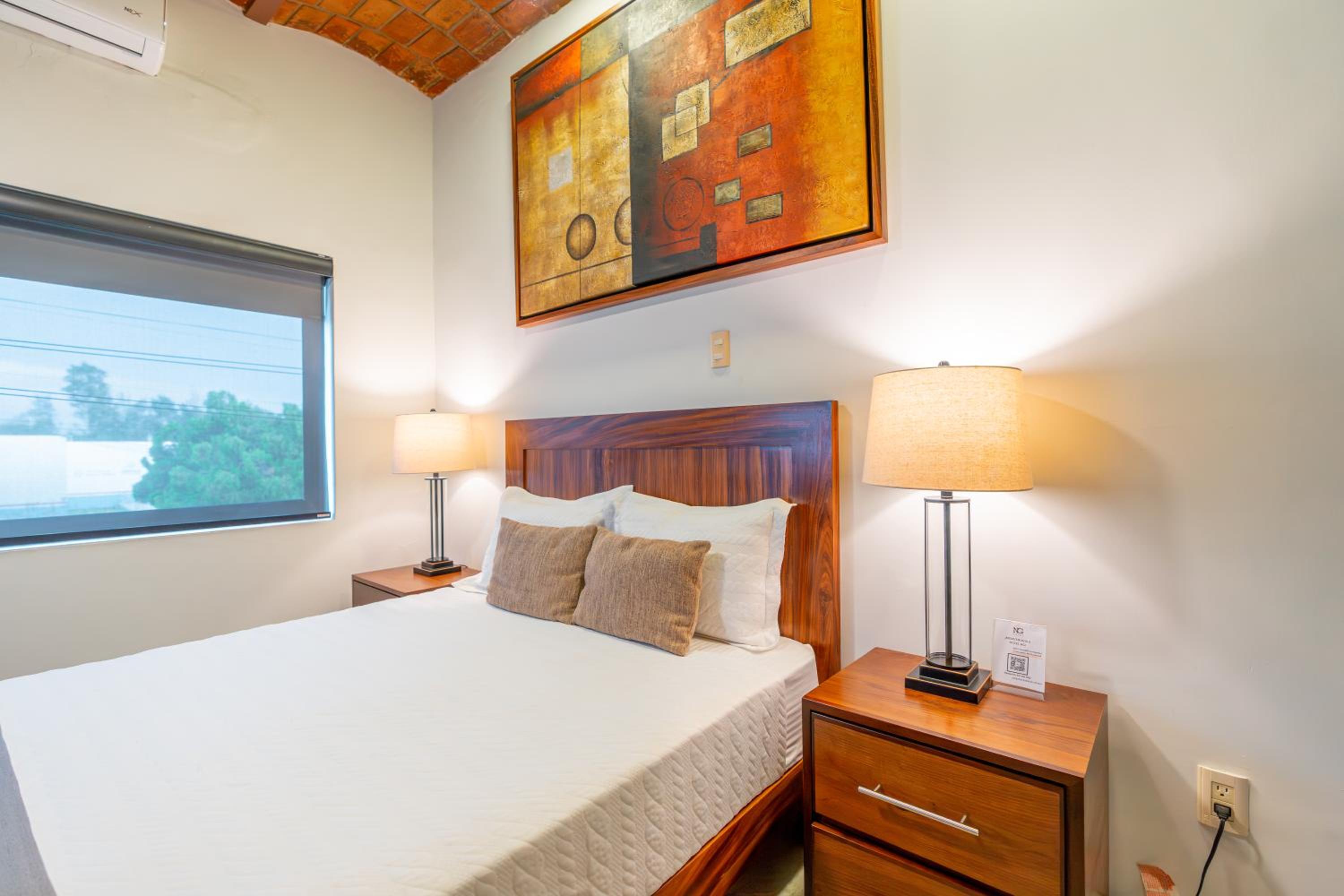 Double Room - Photo 7
