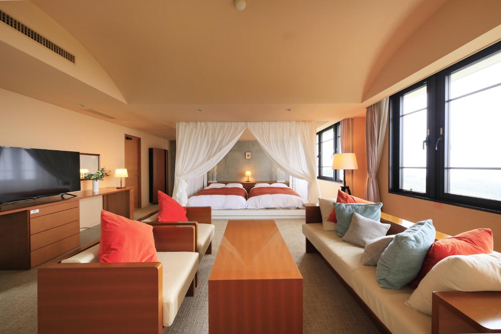 Deluxe Twin Room with Ocean View photo 1