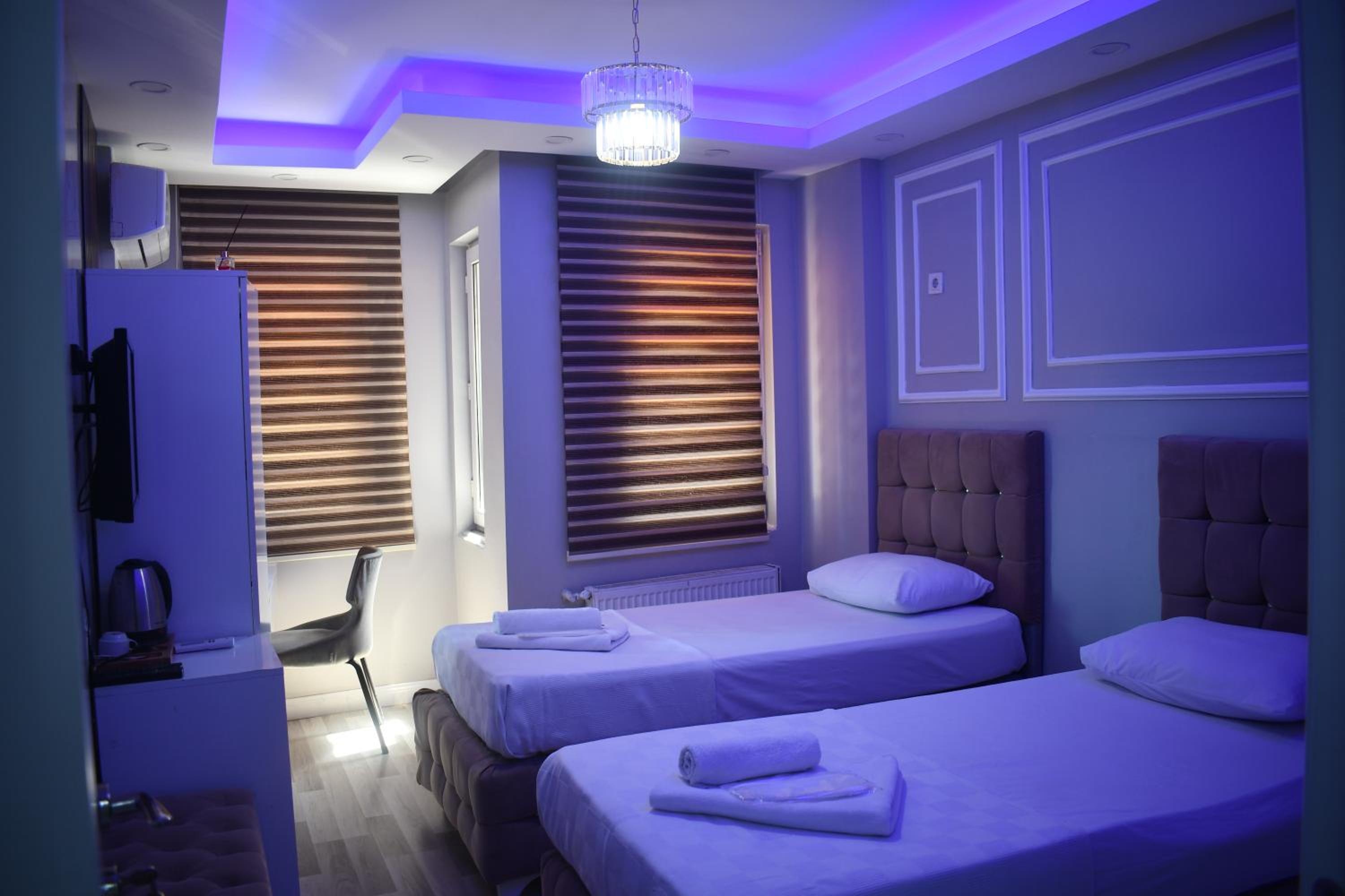 Standard Twin Room photo 2