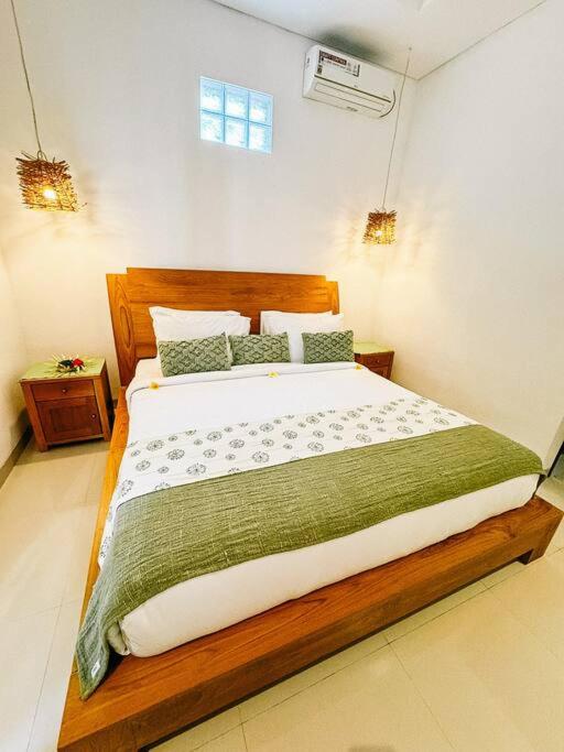 Three-Bedroom Villa photo 1