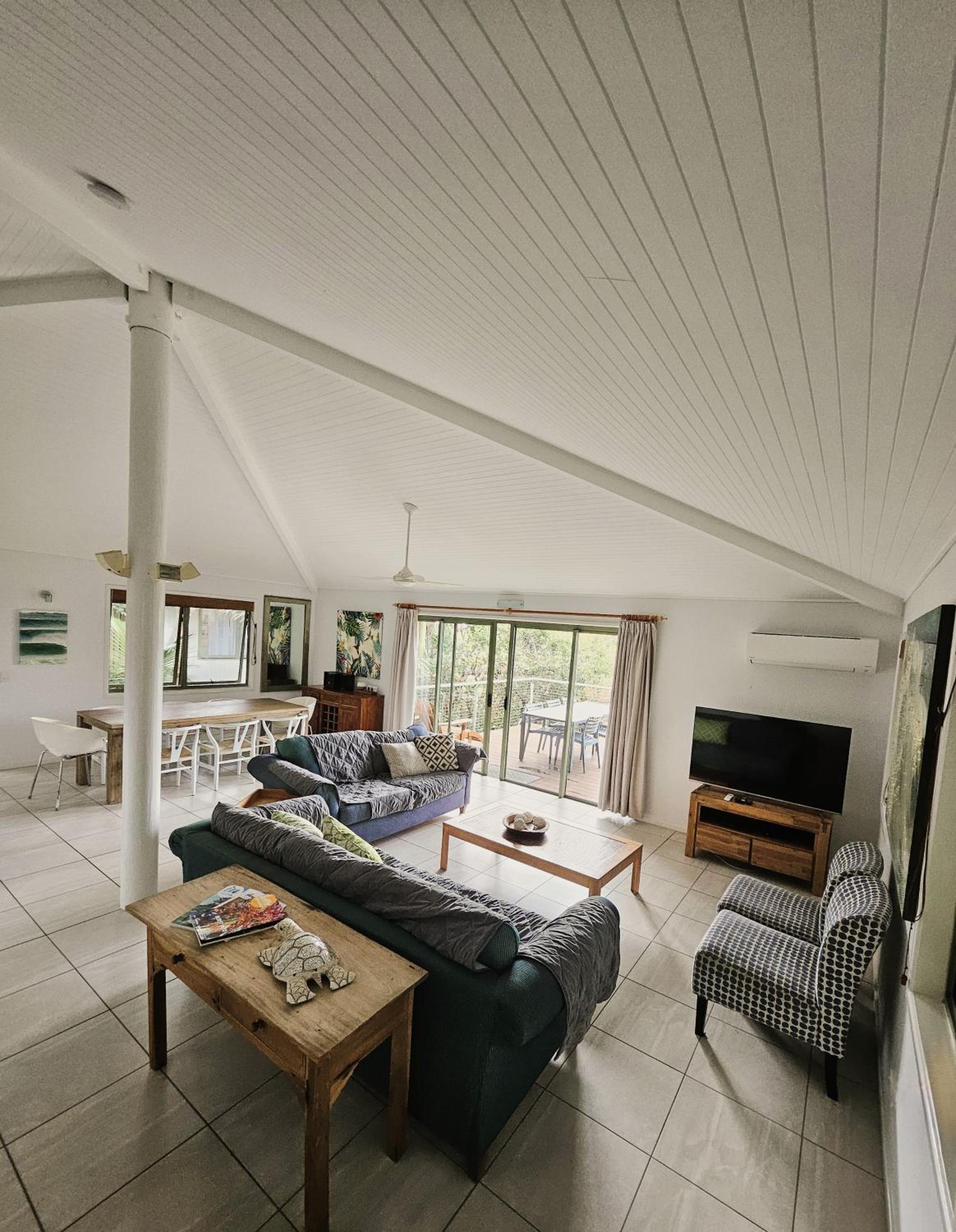 Two-Bedroom House photo 2