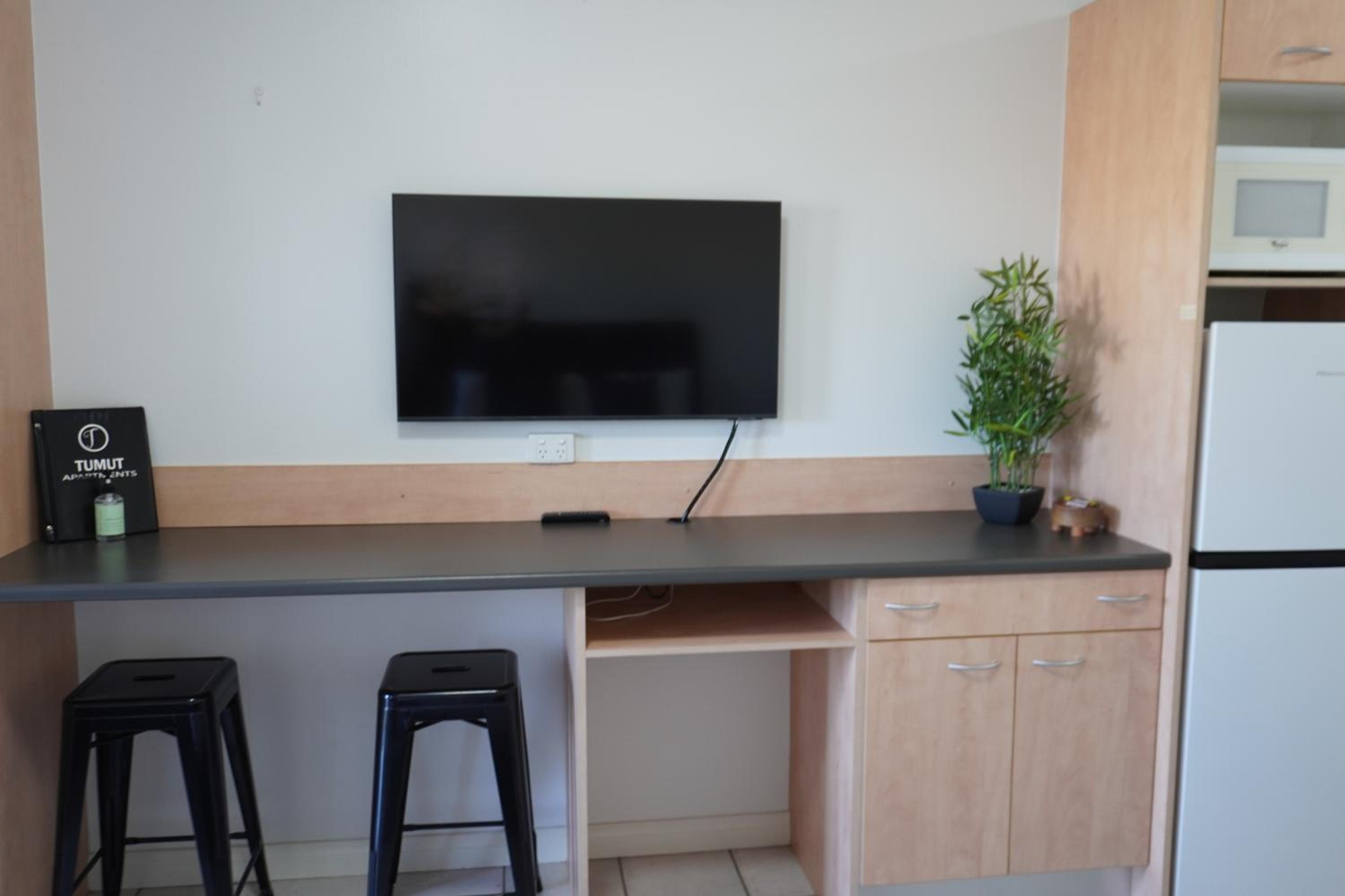 Studio Apartment photo 3