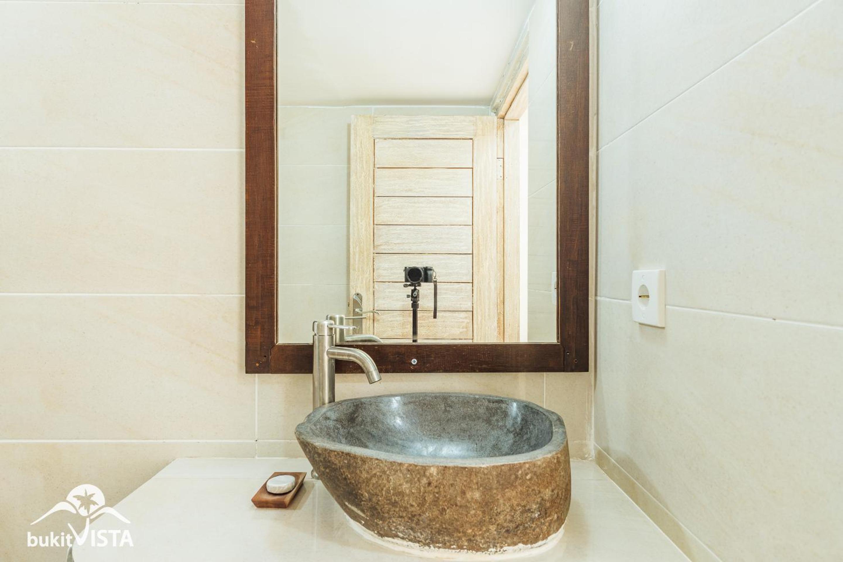 Double Room - Photo 10