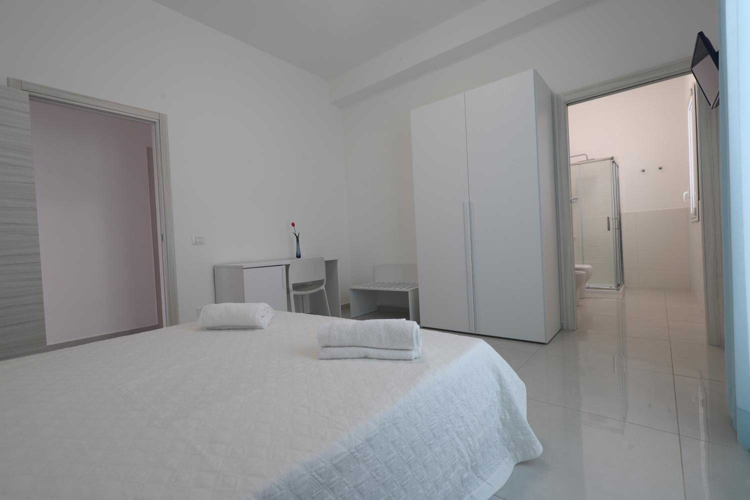 Double Room With Balcony photo 1