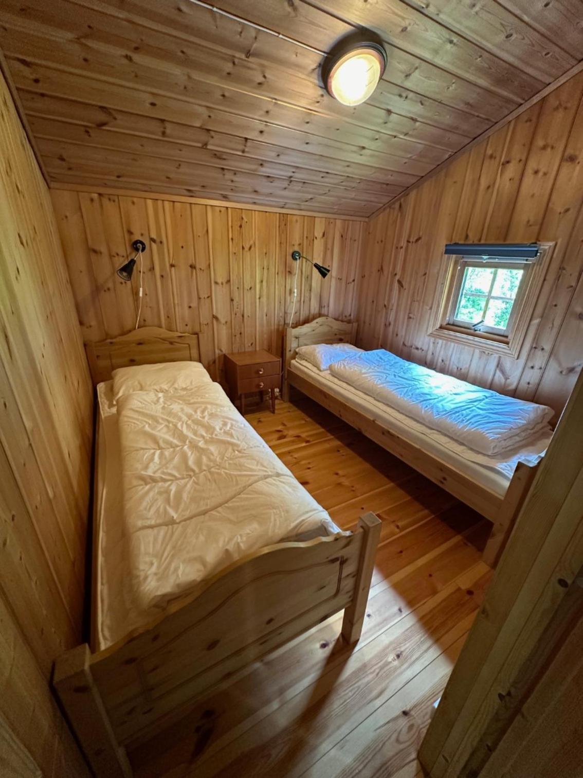 Two-Bedroom Cottage - Photo 8