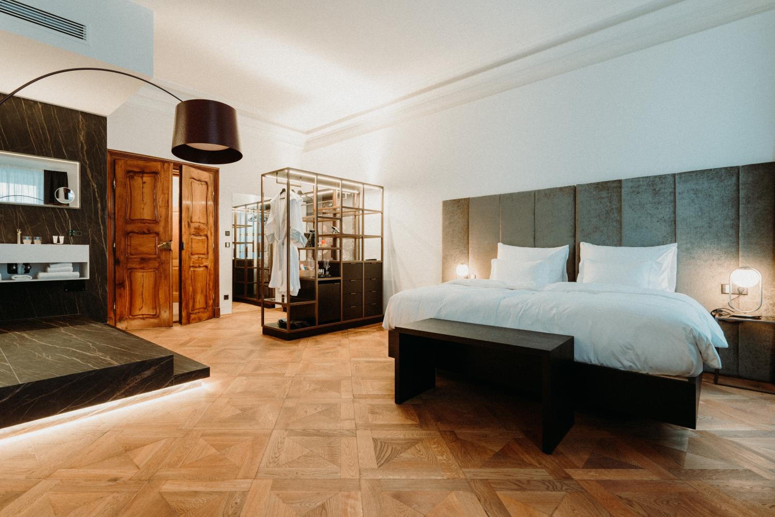 Superior Suite