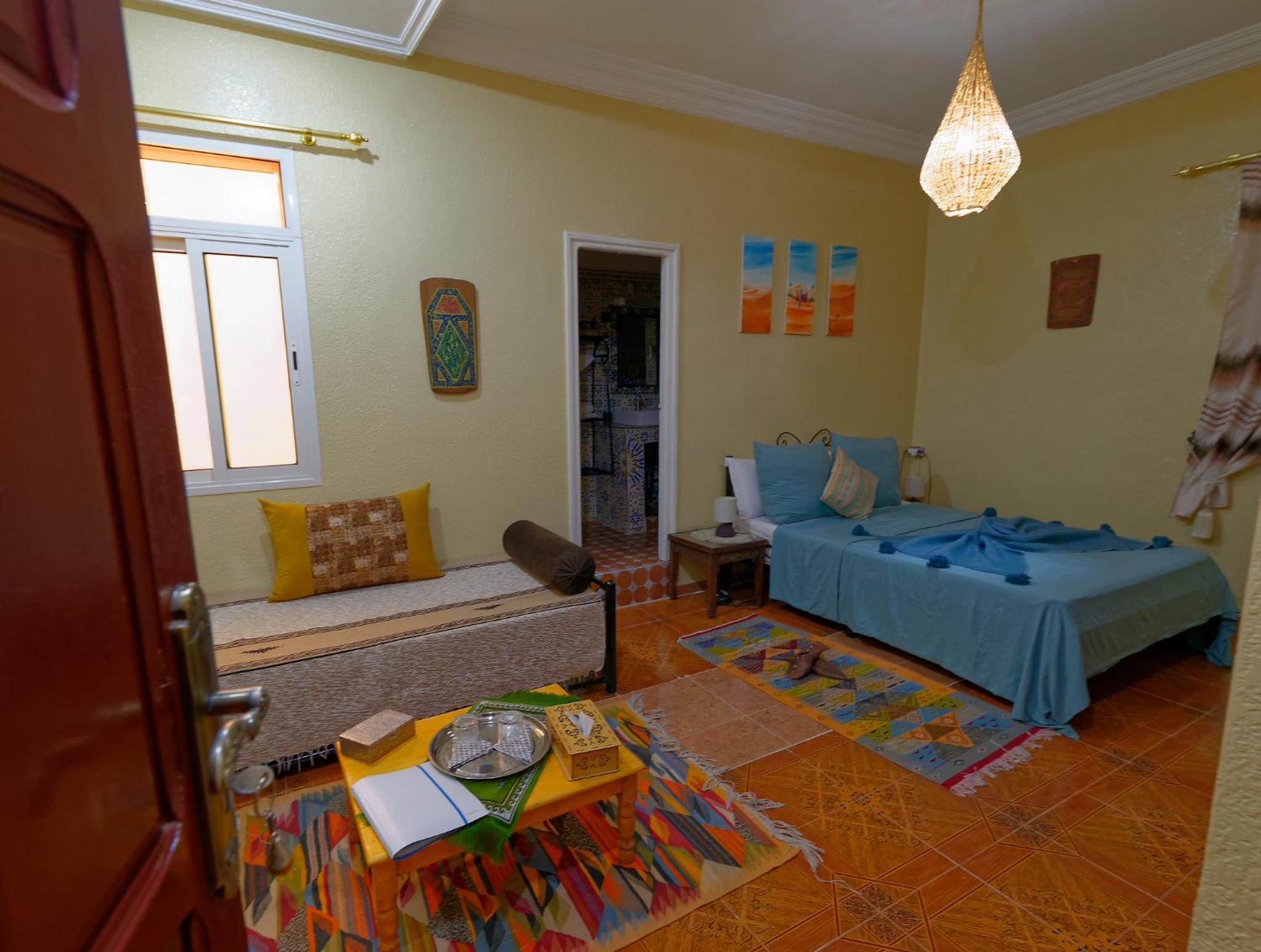 Deluxe Room - Photo 3