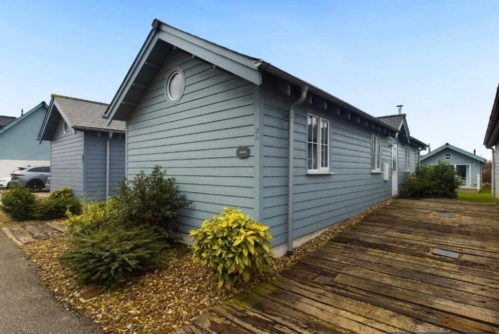 Two-Bedroom House photo 2