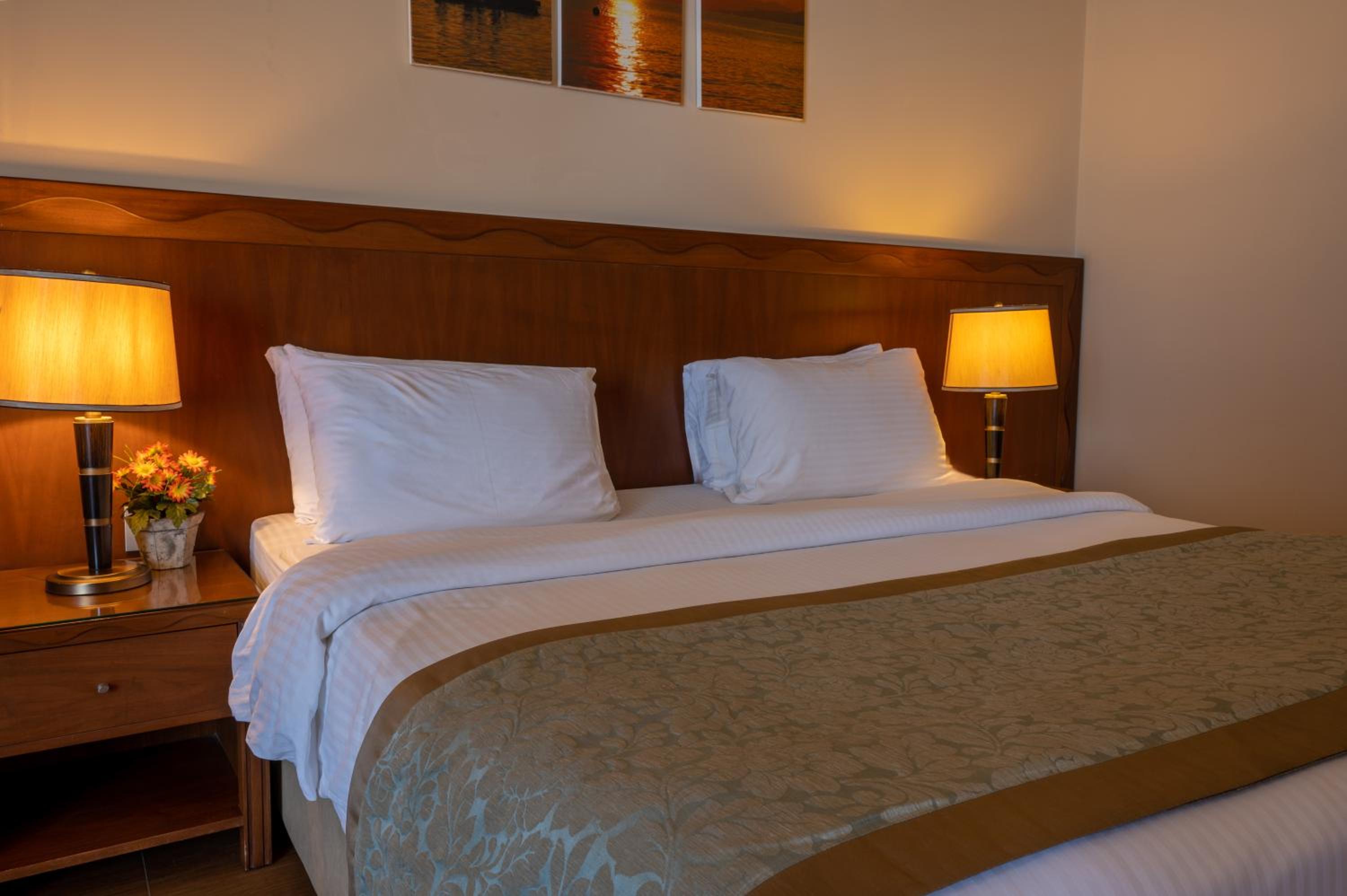 Deluxe Double or Twin Room photo 2