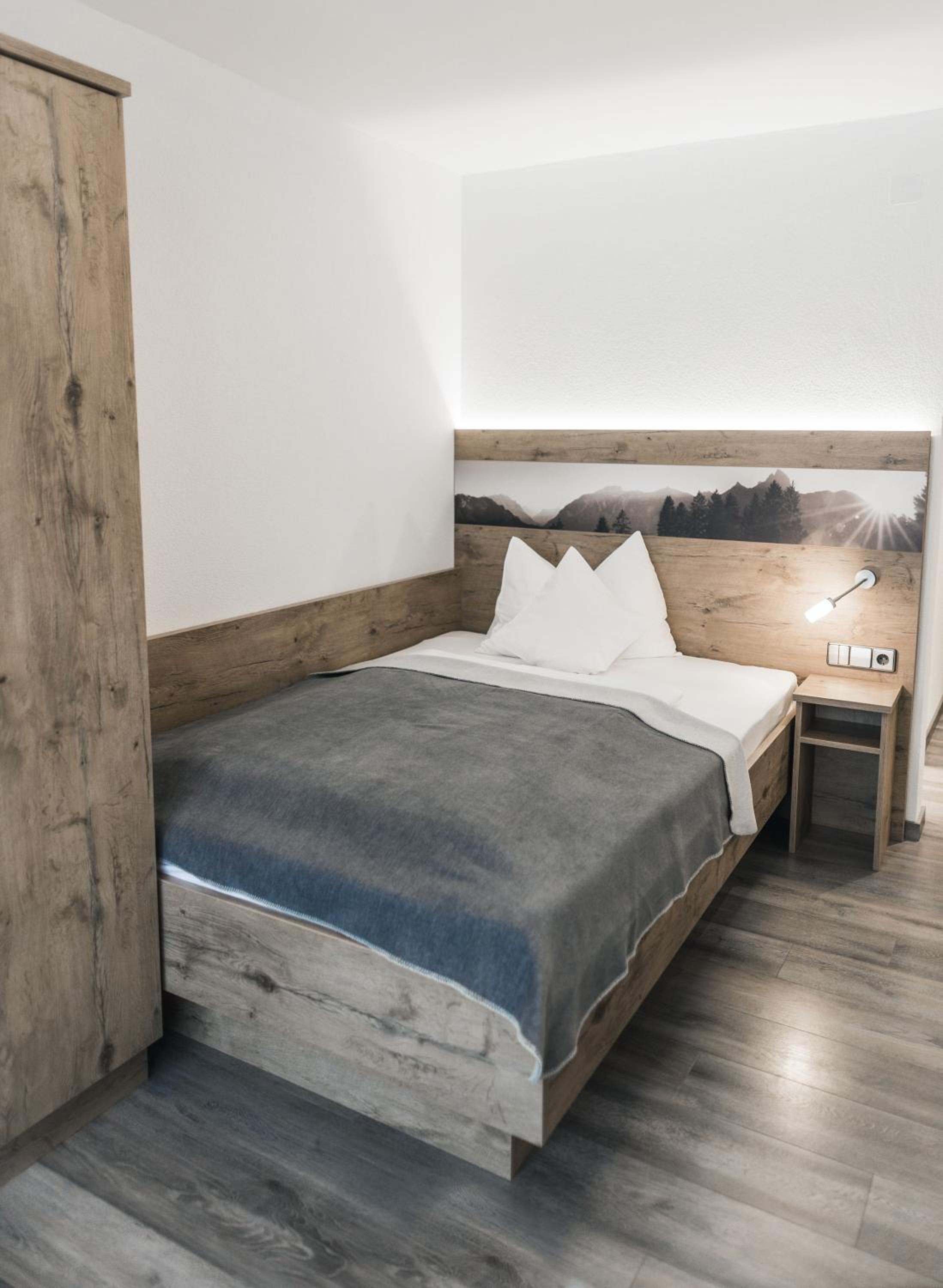 Deluxe Single Room with Balcony