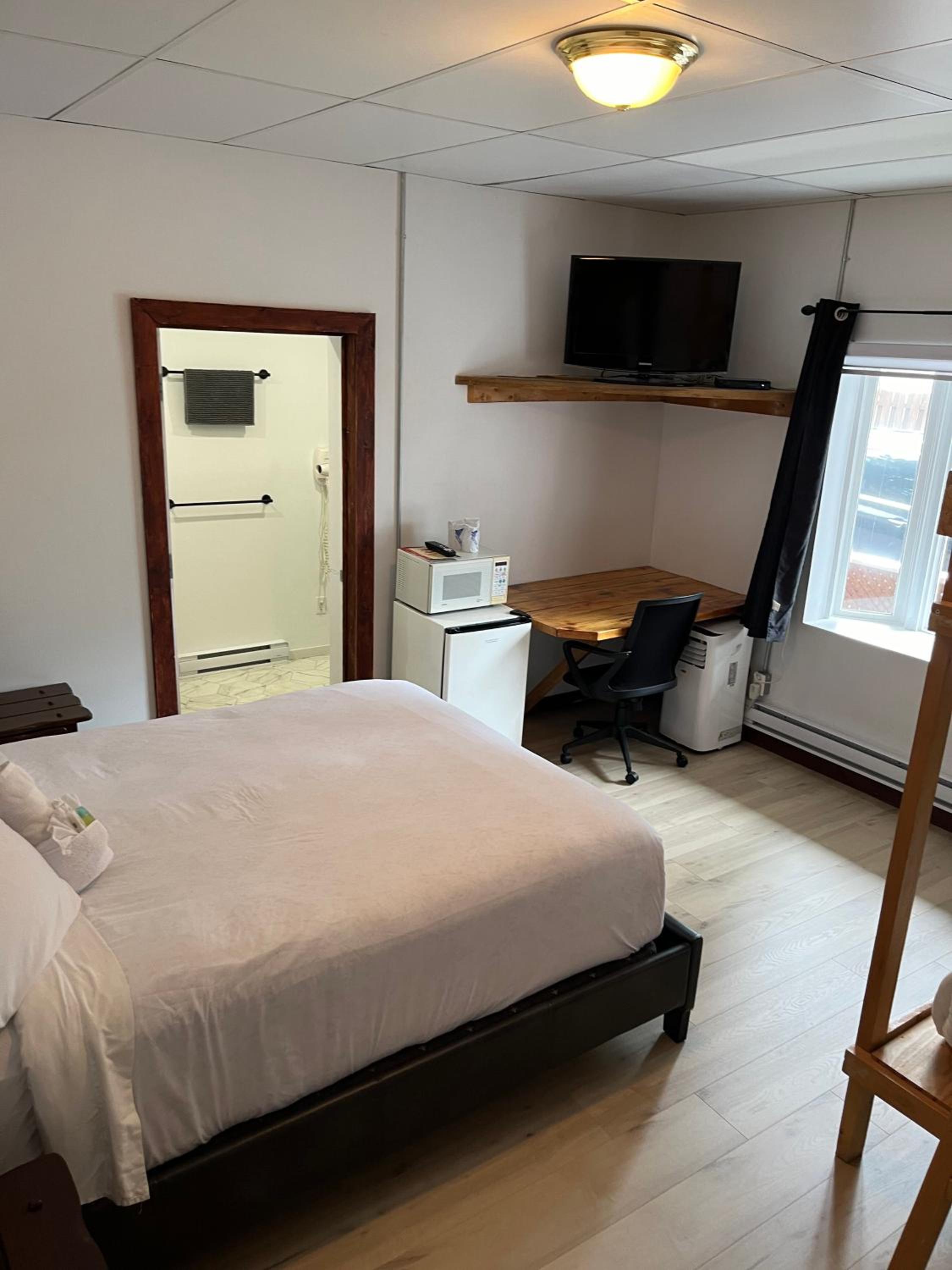 Classic Triple Room photo 2