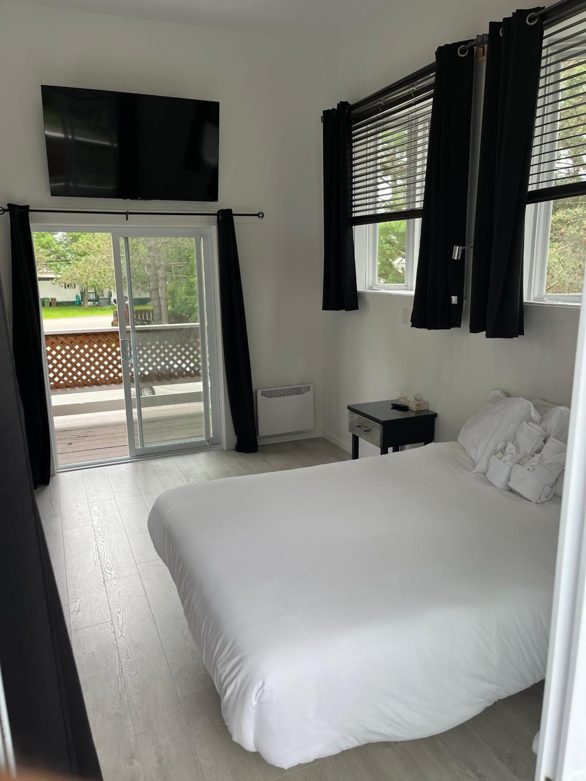 Suite With Lake View photo 3