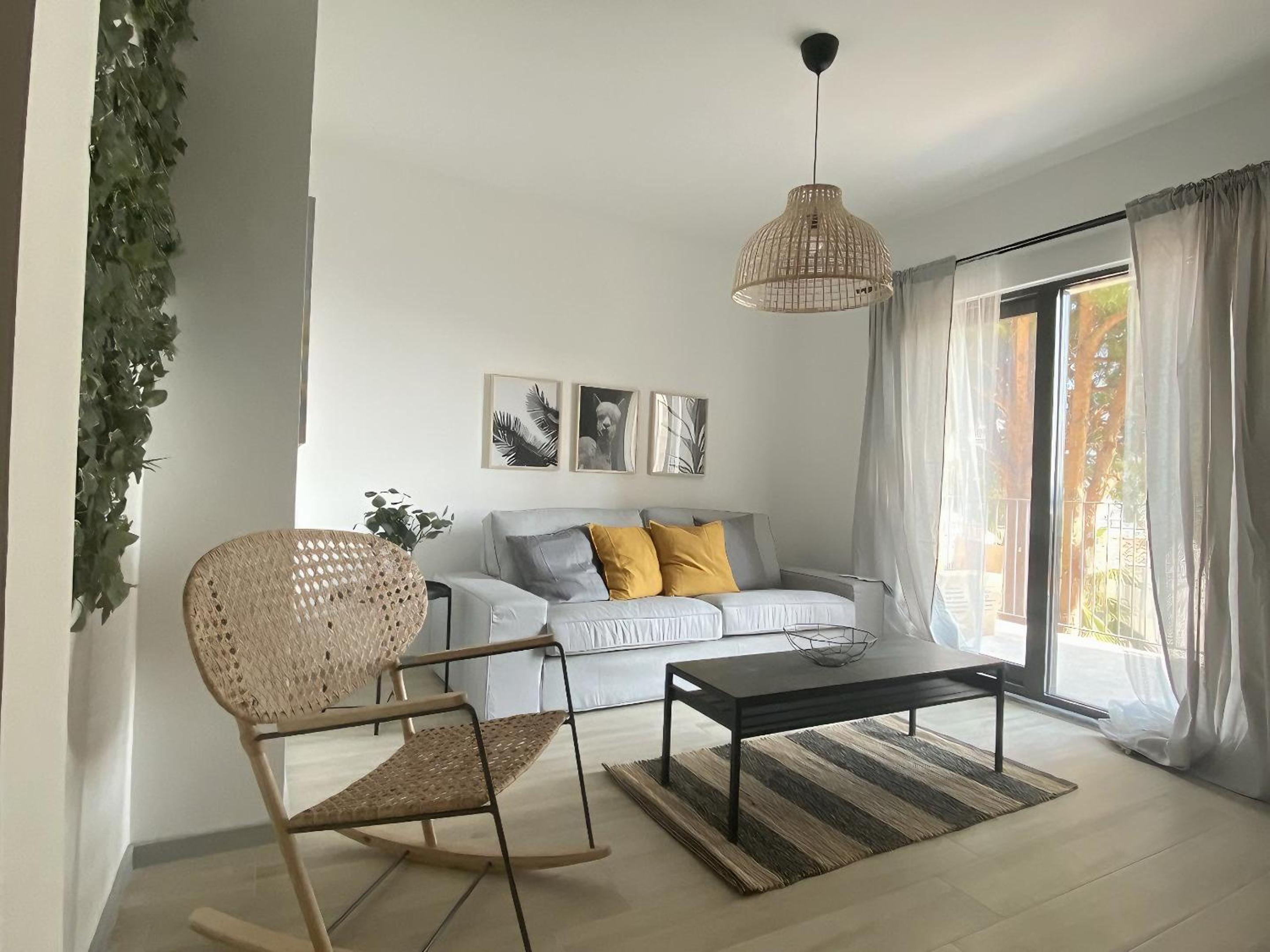 Duplex Apartment with Terrace and sea view