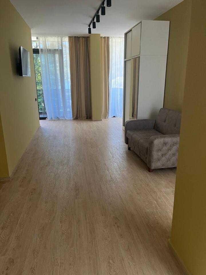 One-Bedroom Premium Apartment photo 1