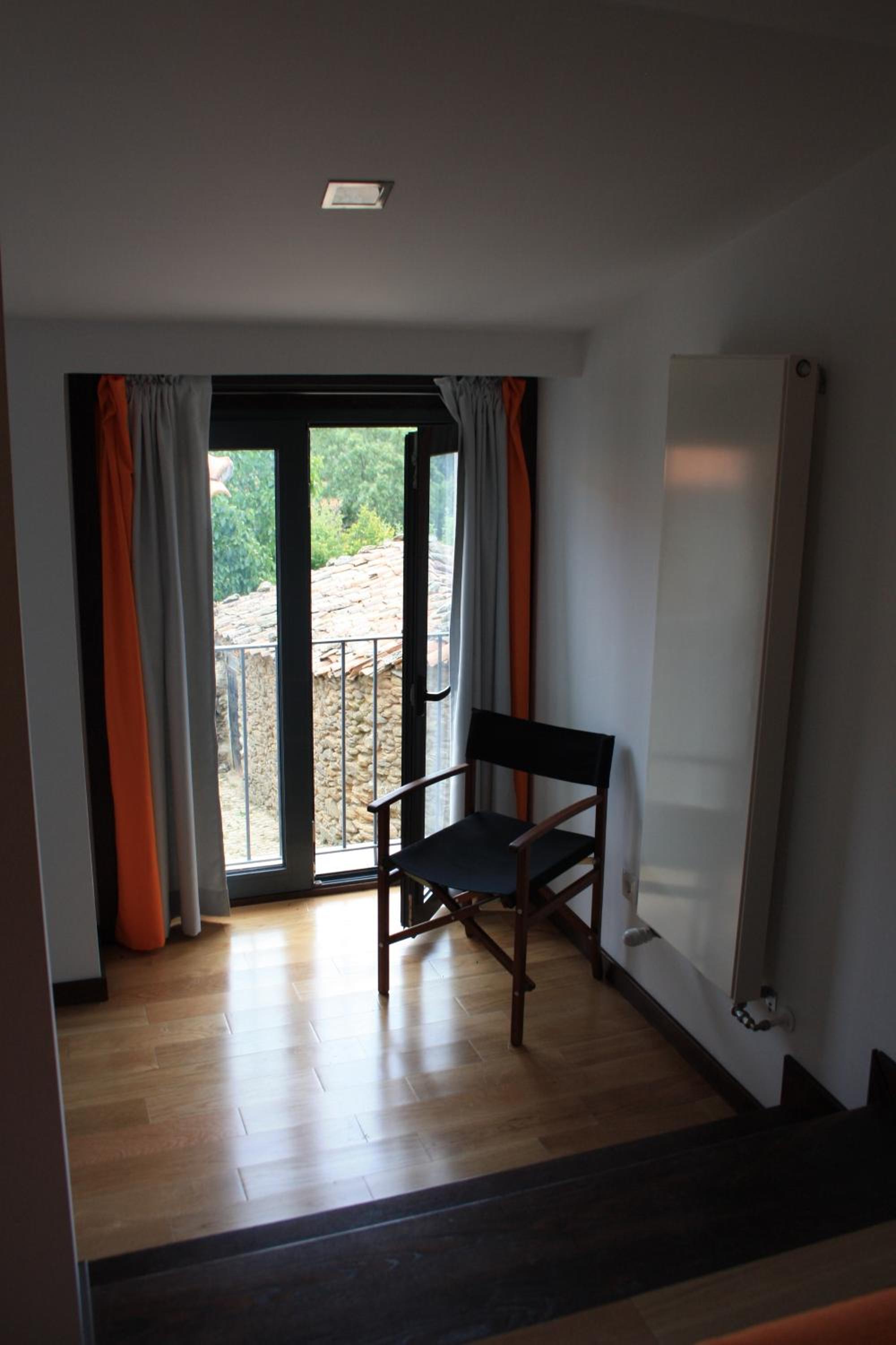 One-Bedroom House photo 2