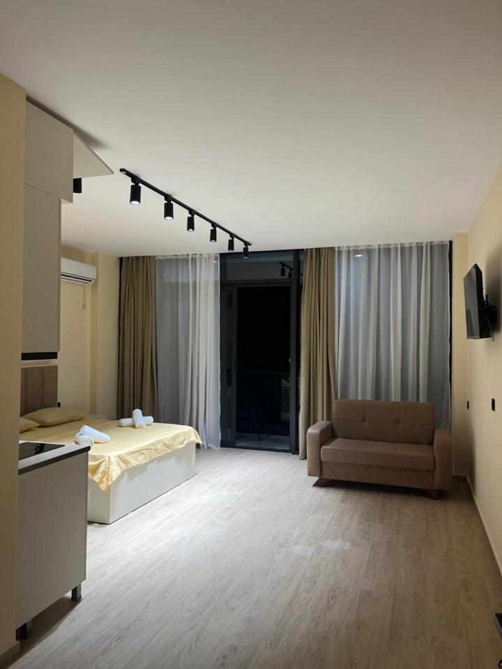 Apartment photo 1