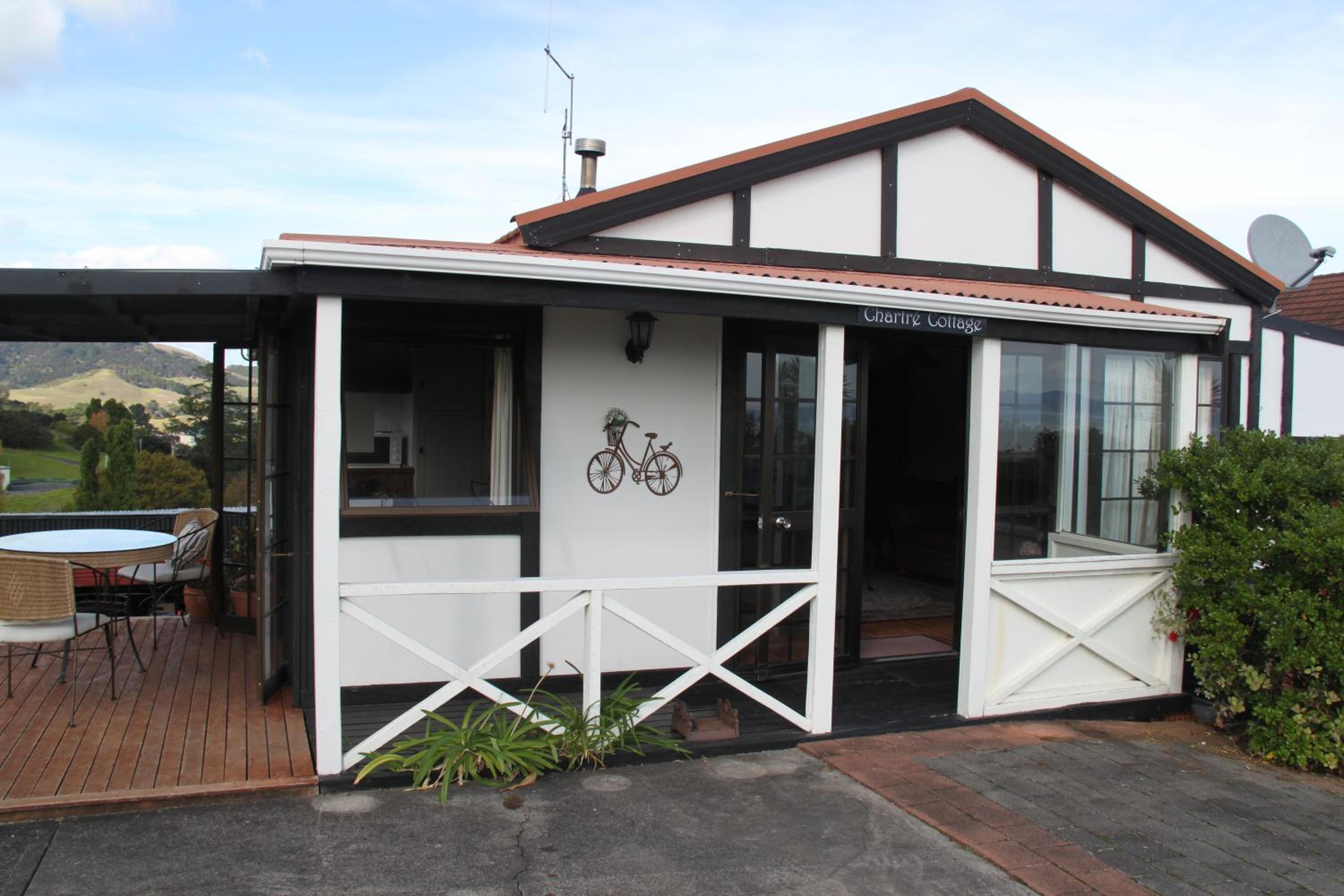 One-Bedroom Cottage photo 1