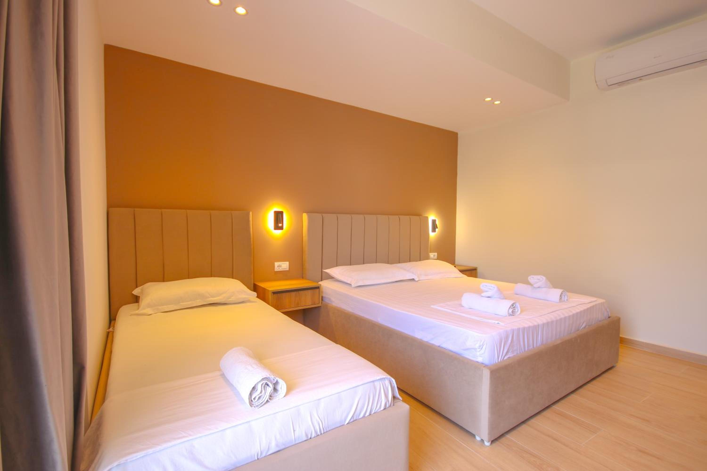 Triple Room with City View photo 2